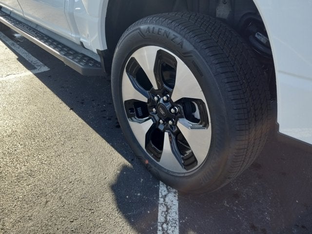 2025 Ford F-150 Lightning Platinum®