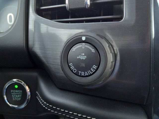 2025 Ford F-150 Lightning Platinum®