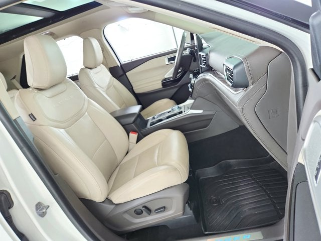 2022 Ford Explorer Platinum