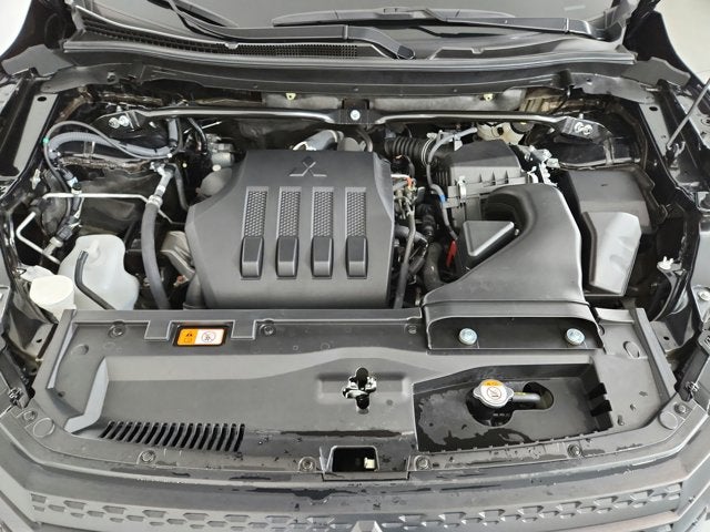 2023 Mitsubishi Eclipse Cross Base