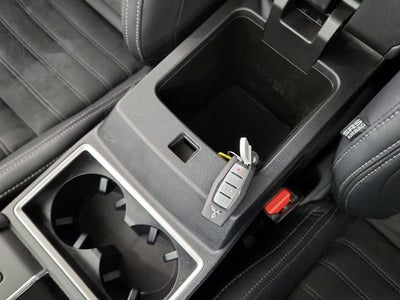 2023 Mitsubishi Outlander Base