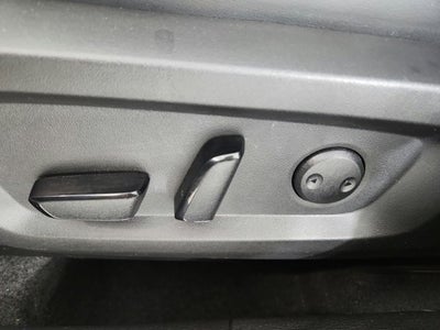 2023 Mitsubishi Outlander Base