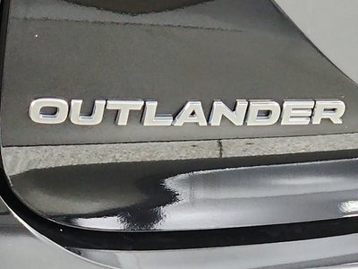 2024 Mitsubishi Outlander SE Black Edition