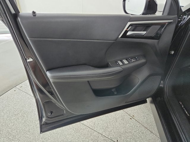 2024 Mitsubishi Outlander SE Black Edition