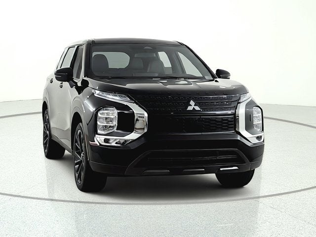 2024 Mitsubishi Outlander SE Black Edition