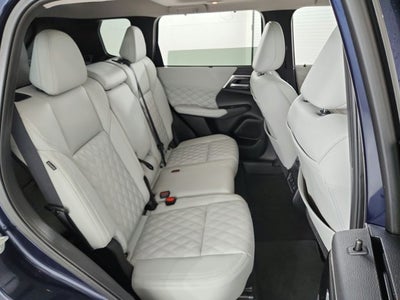 2024 Mitsubishi Outlander SEL