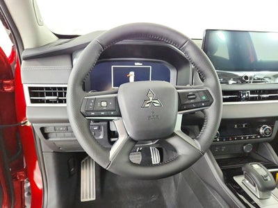 2025 Mitsubishi Outlander Base