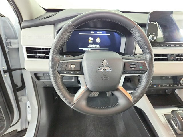 2024 Mitsubishi Outlander SEL
