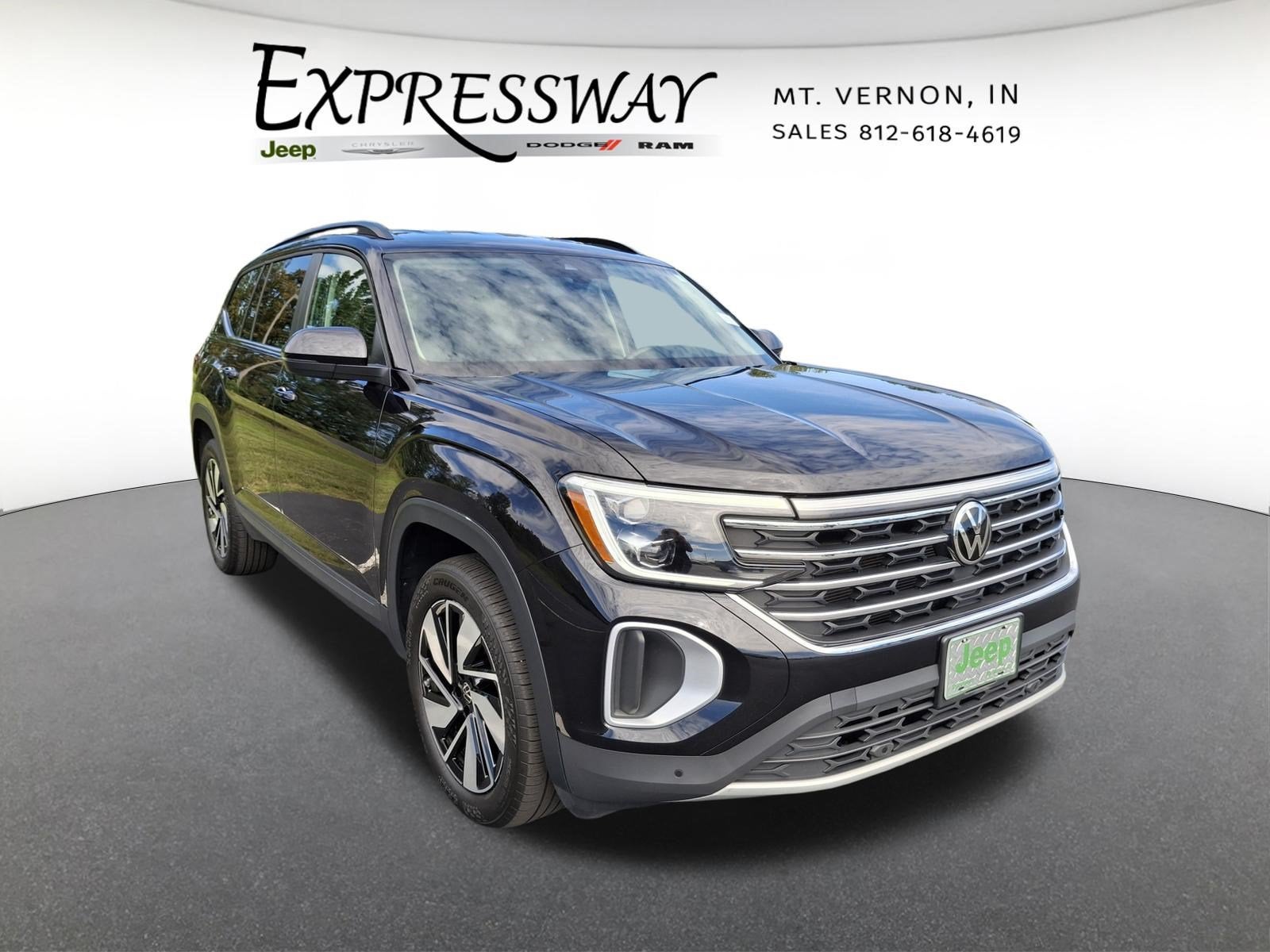 2025 Volkswagen Atlas 2.0T SE w/Technology