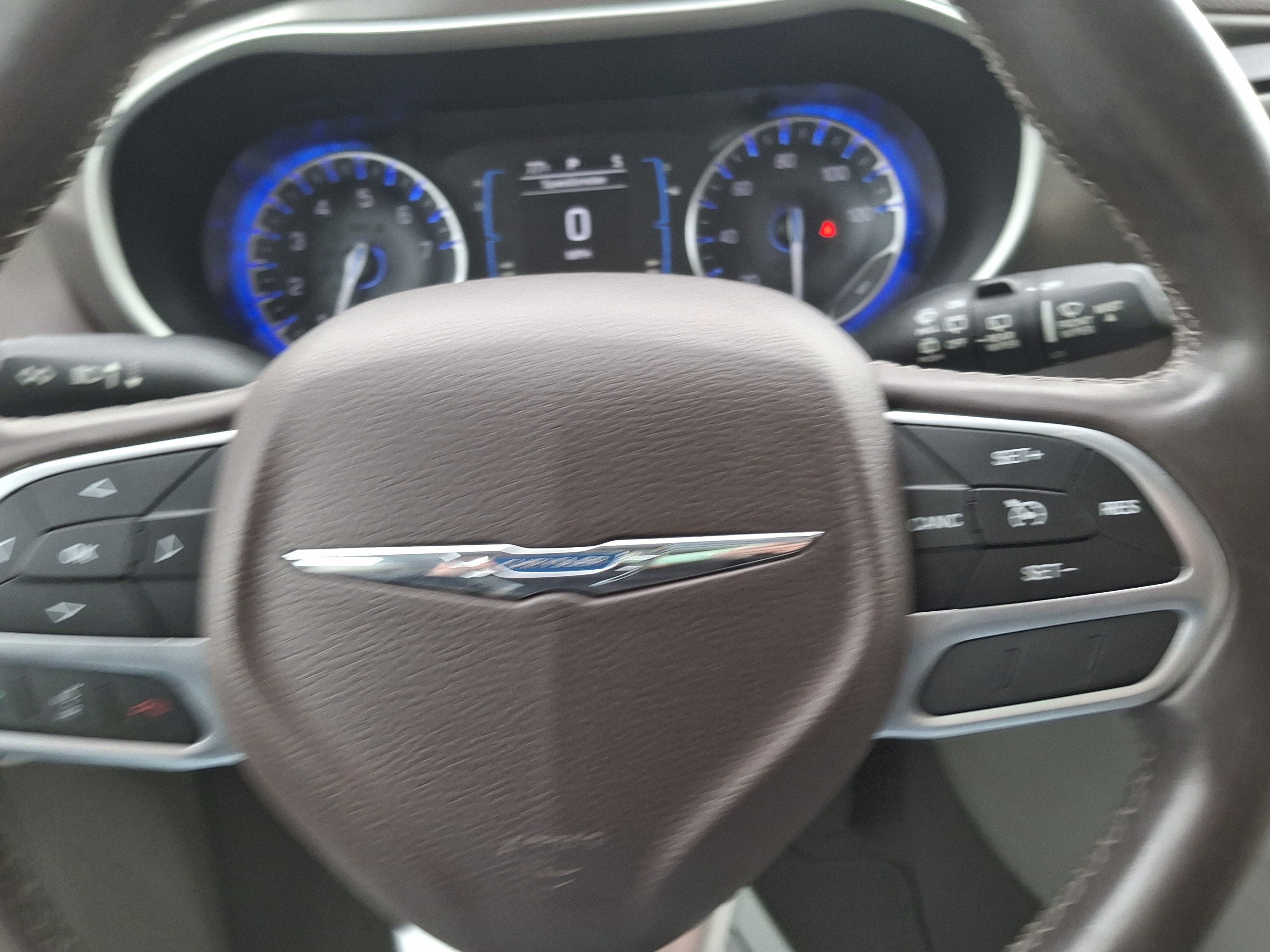 2017 Chrysler Pacifica Touring-L