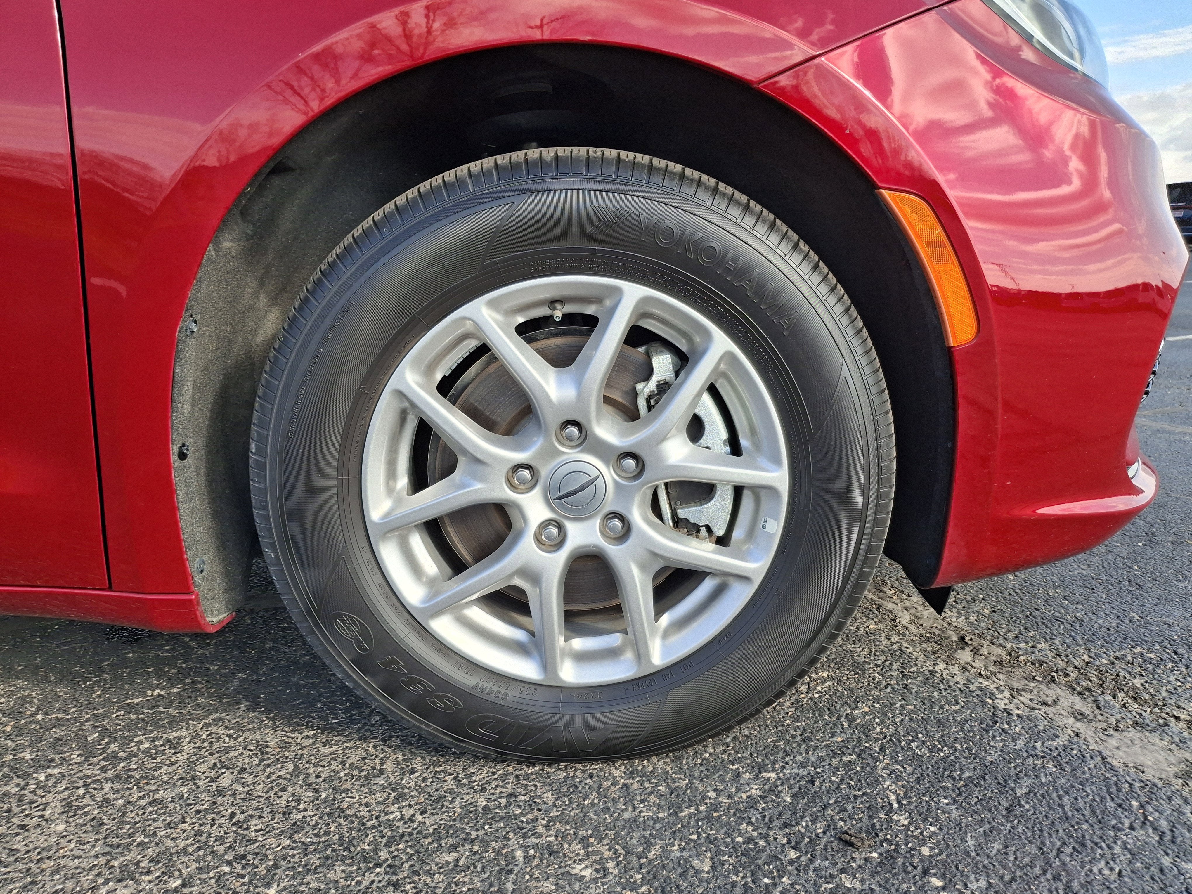 2025 Chrysler Pacifica Select