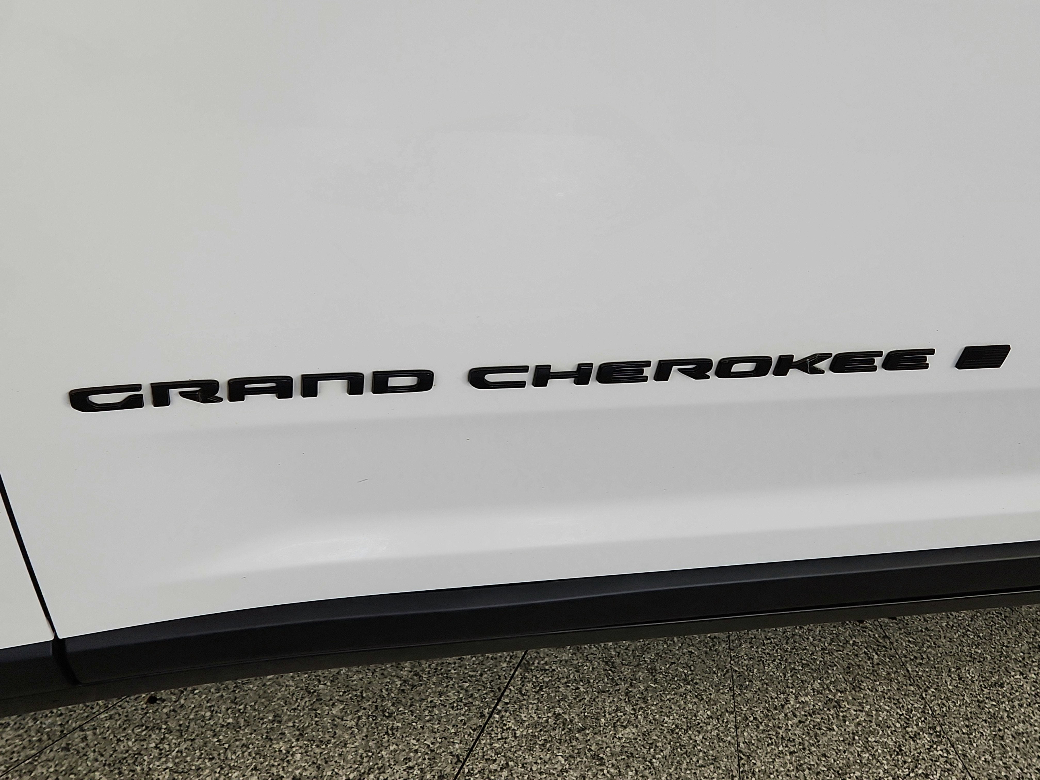 2023 Jeep Grand Cherokee Altitude