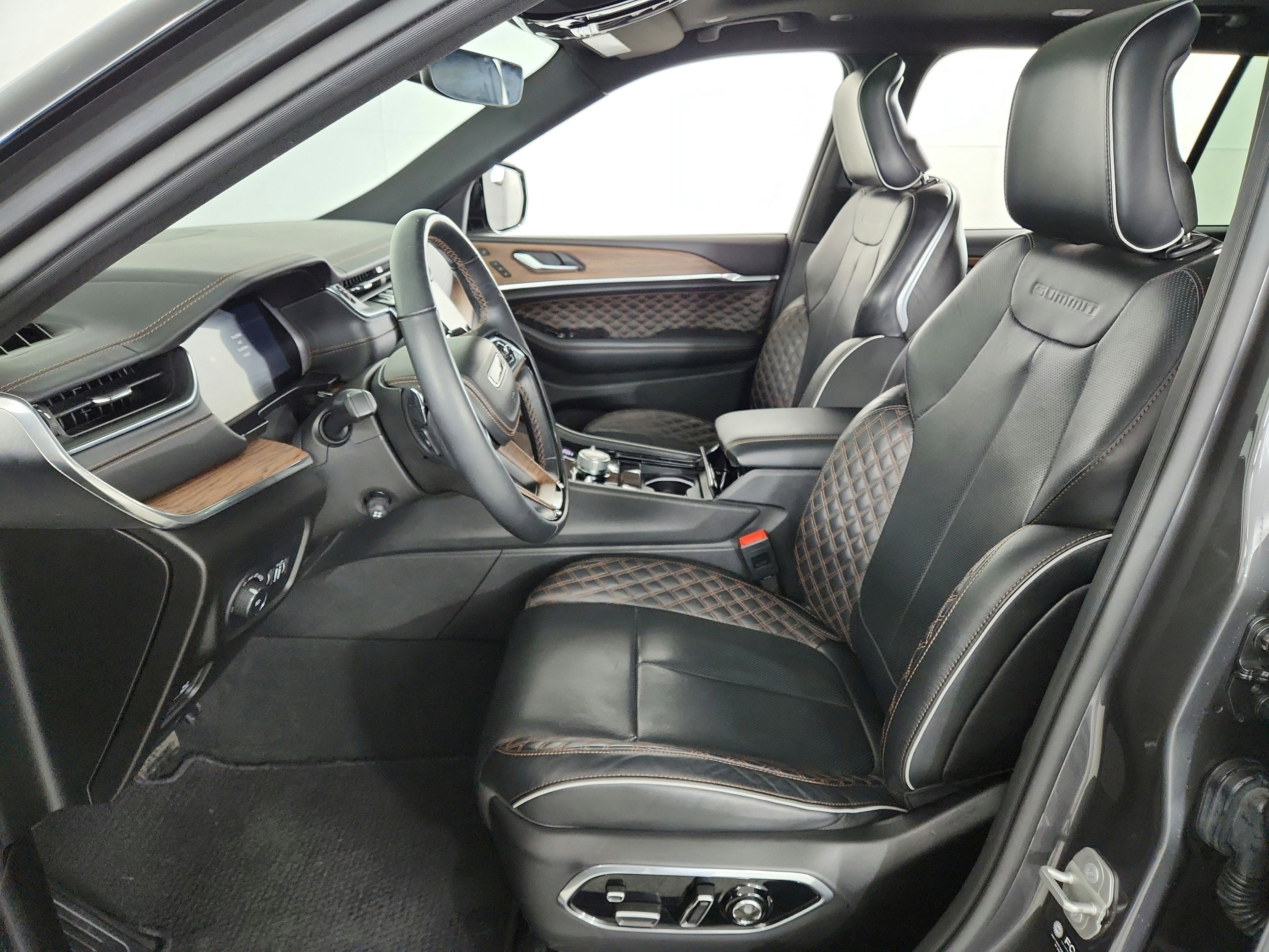 2023 Jeep Grand Cherokee L Summit