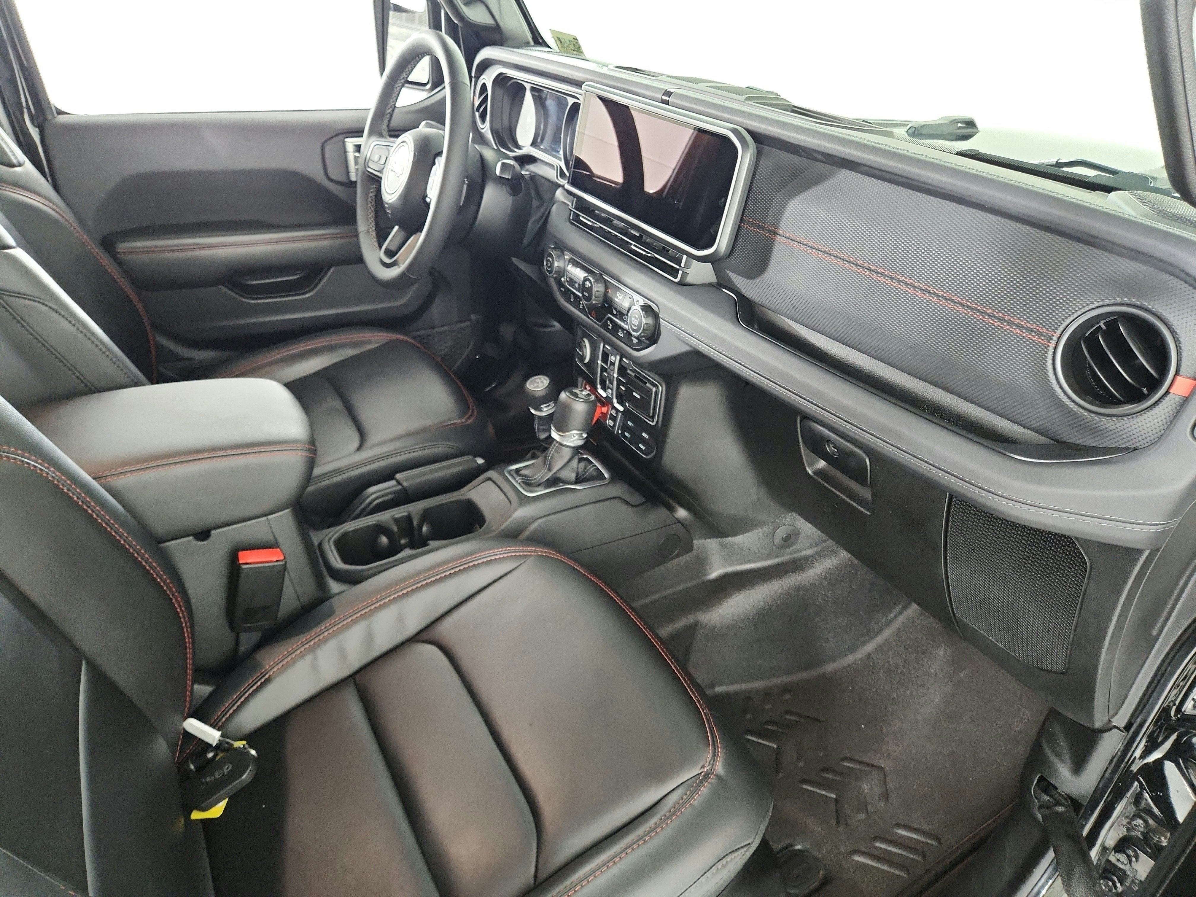 2025 Jeep Wrangler Rubicon X
