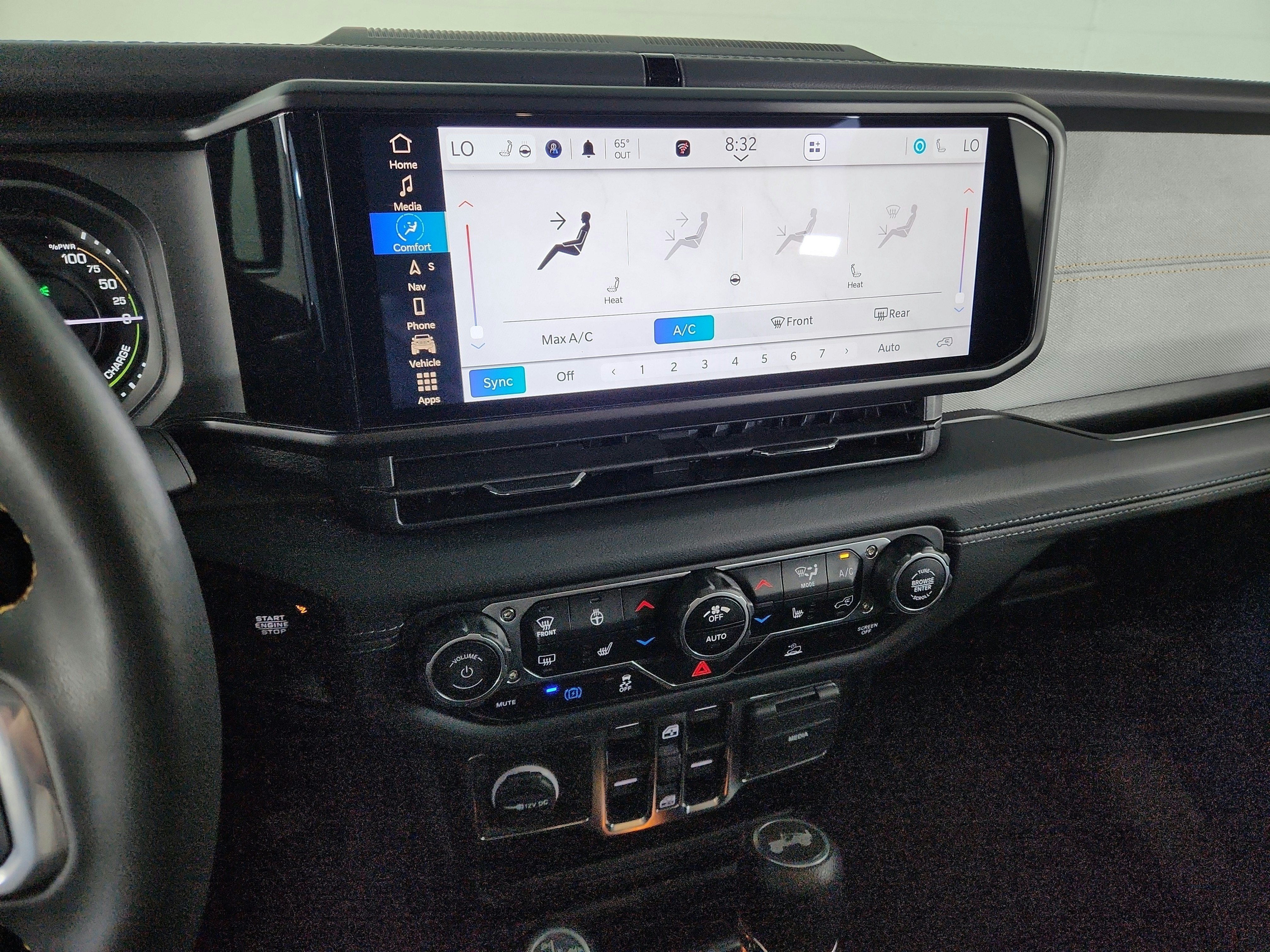 2024 Jeep Wrangler 4xe Sahara 4x4