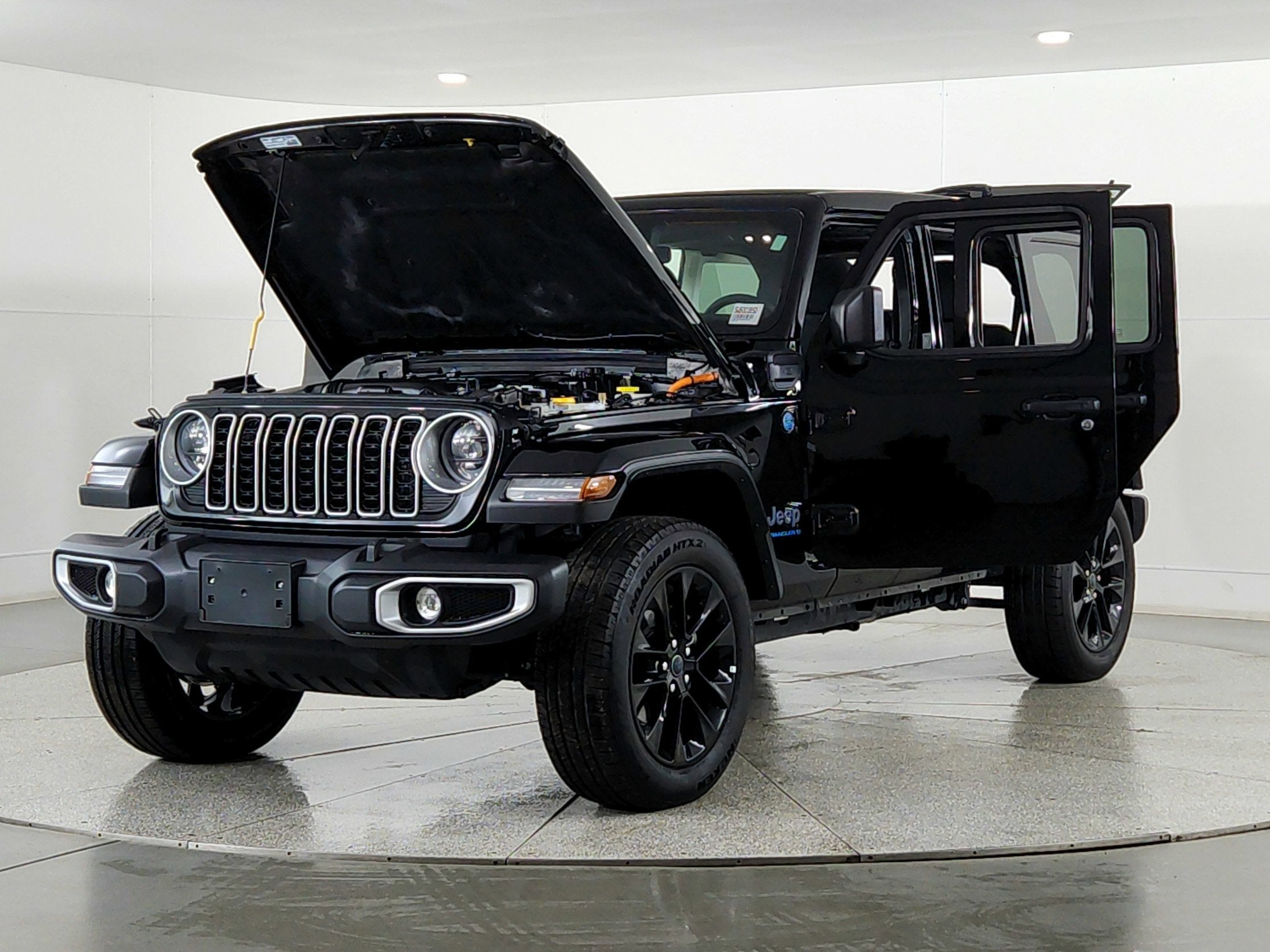 2025 Jeep Wrangler 4xe Sahara