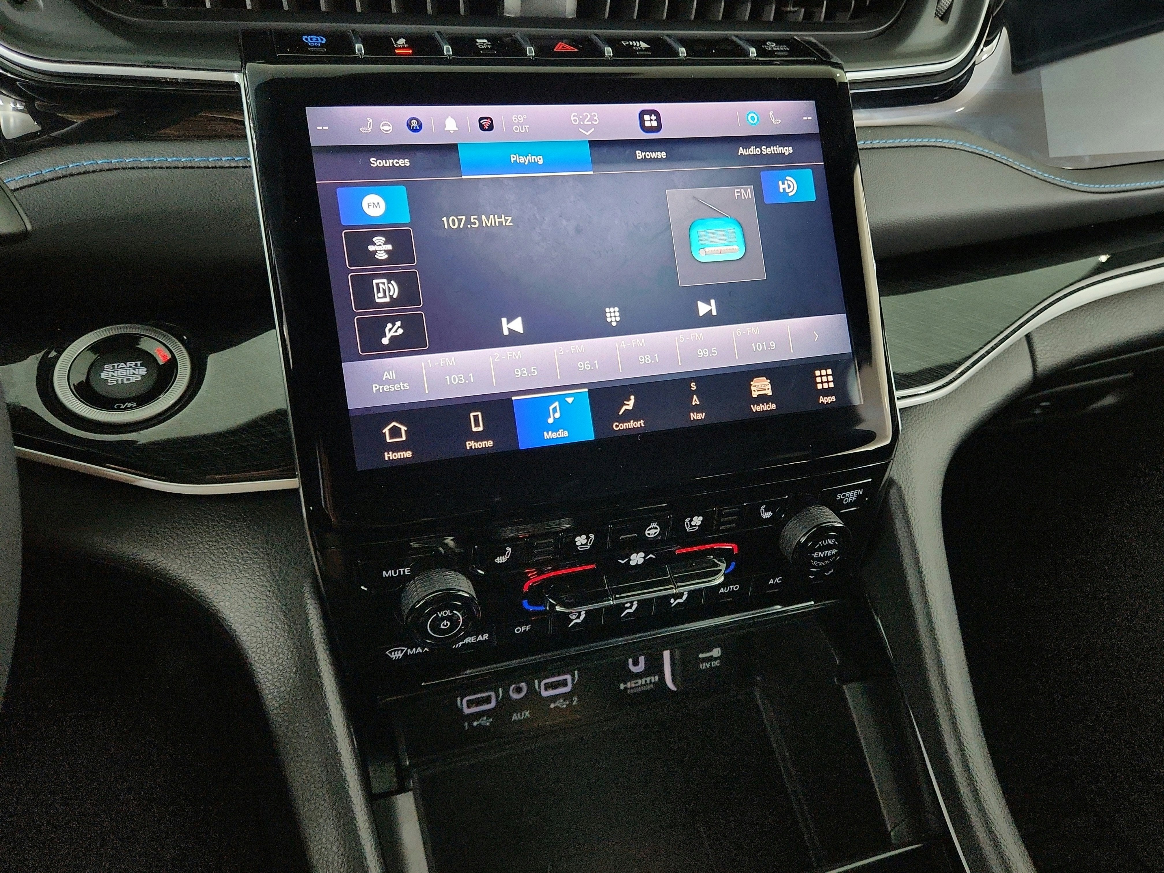 2022 Jeep Grand Cherokee 4xe Trailhawk