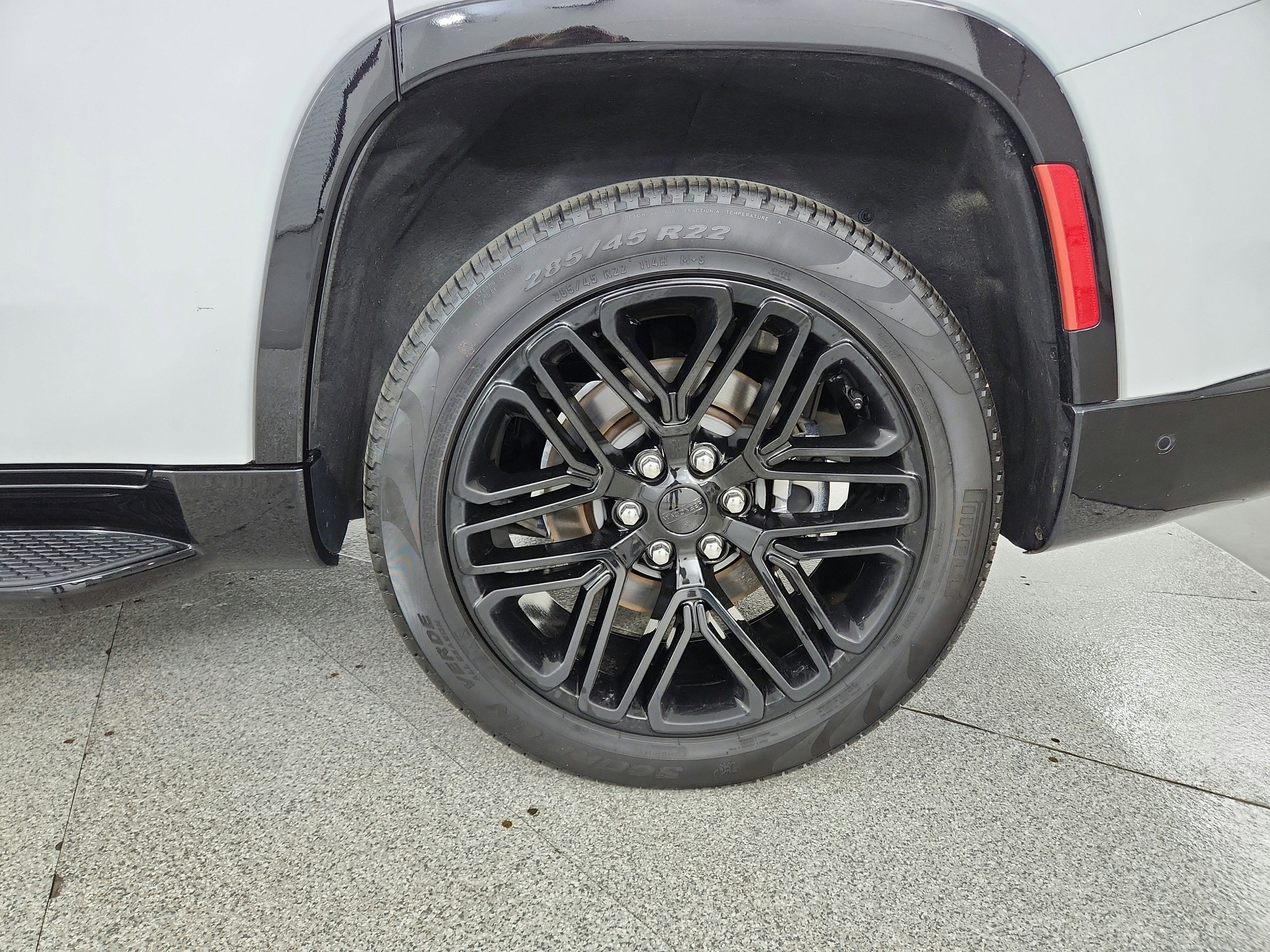 2024 Jeep Wagoneer Series II Carbide