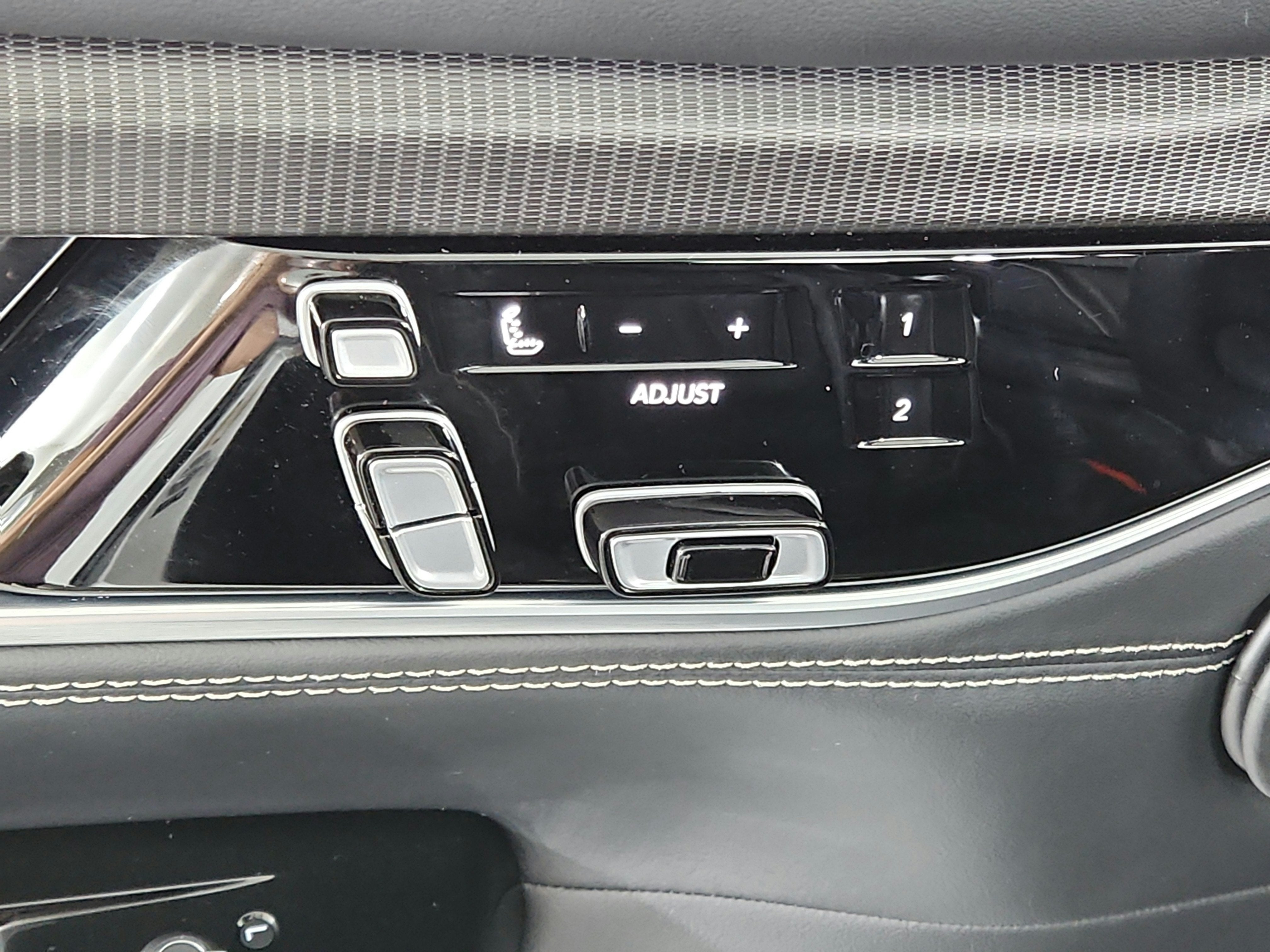 2025 Jeep Grand Wagoneer Series II Obsidian 4x4