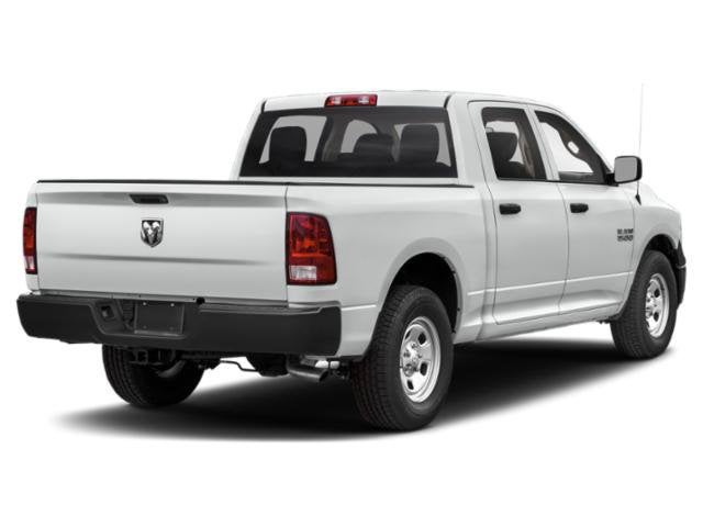 2019 RAM Ram 1500 Classic Express 4x4 Crew Cab 5'7" Box