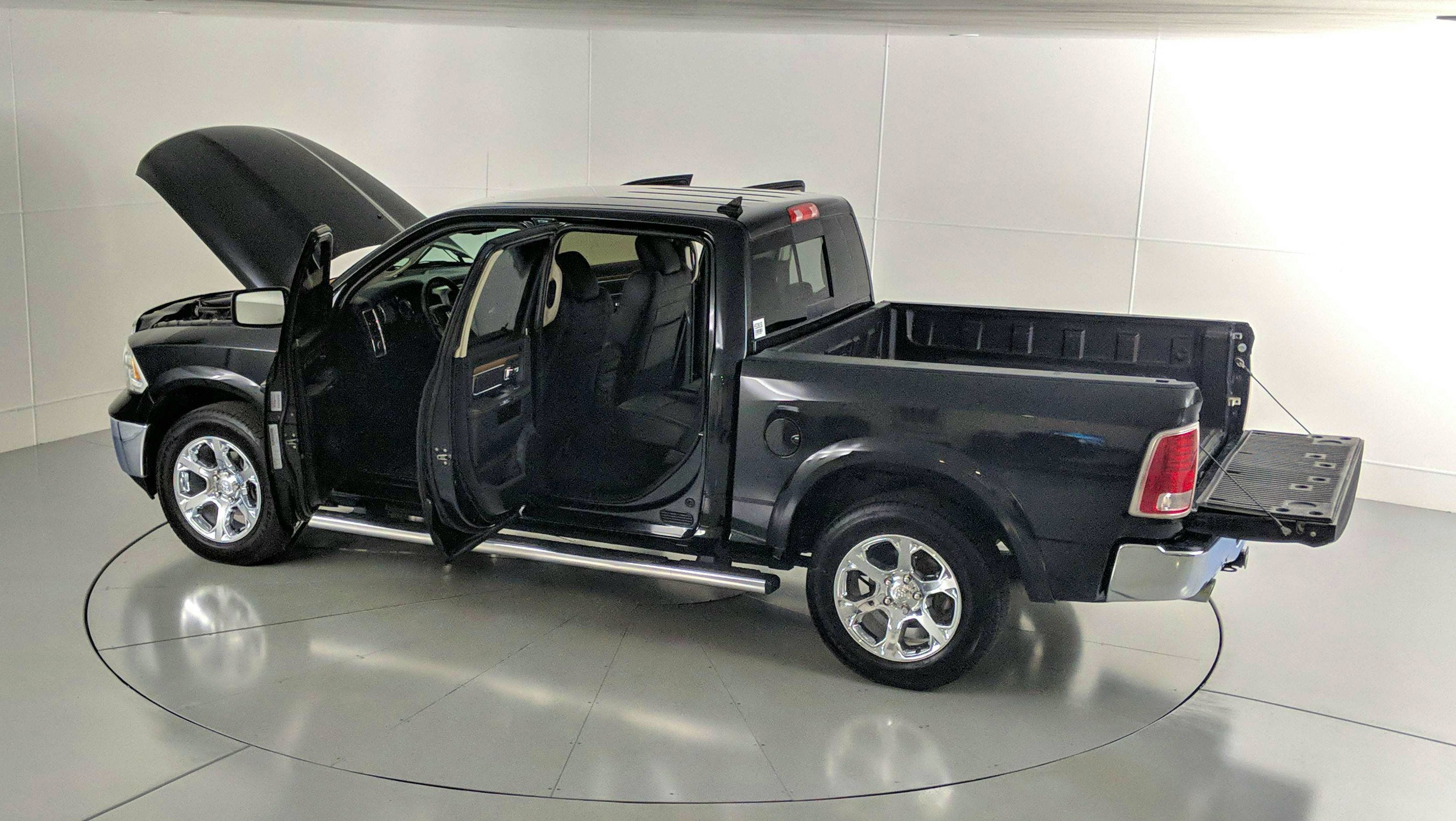 2017 RAM 1500 Laramie