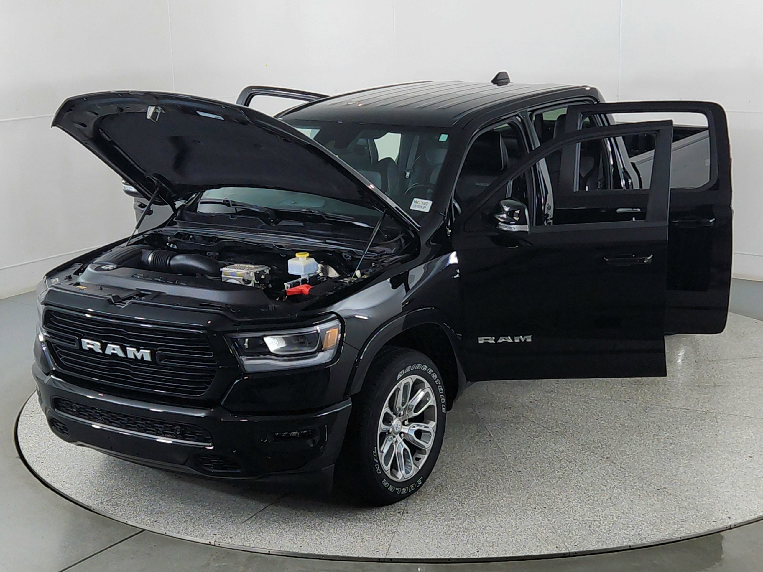 2022 RAM 1500 Laramie