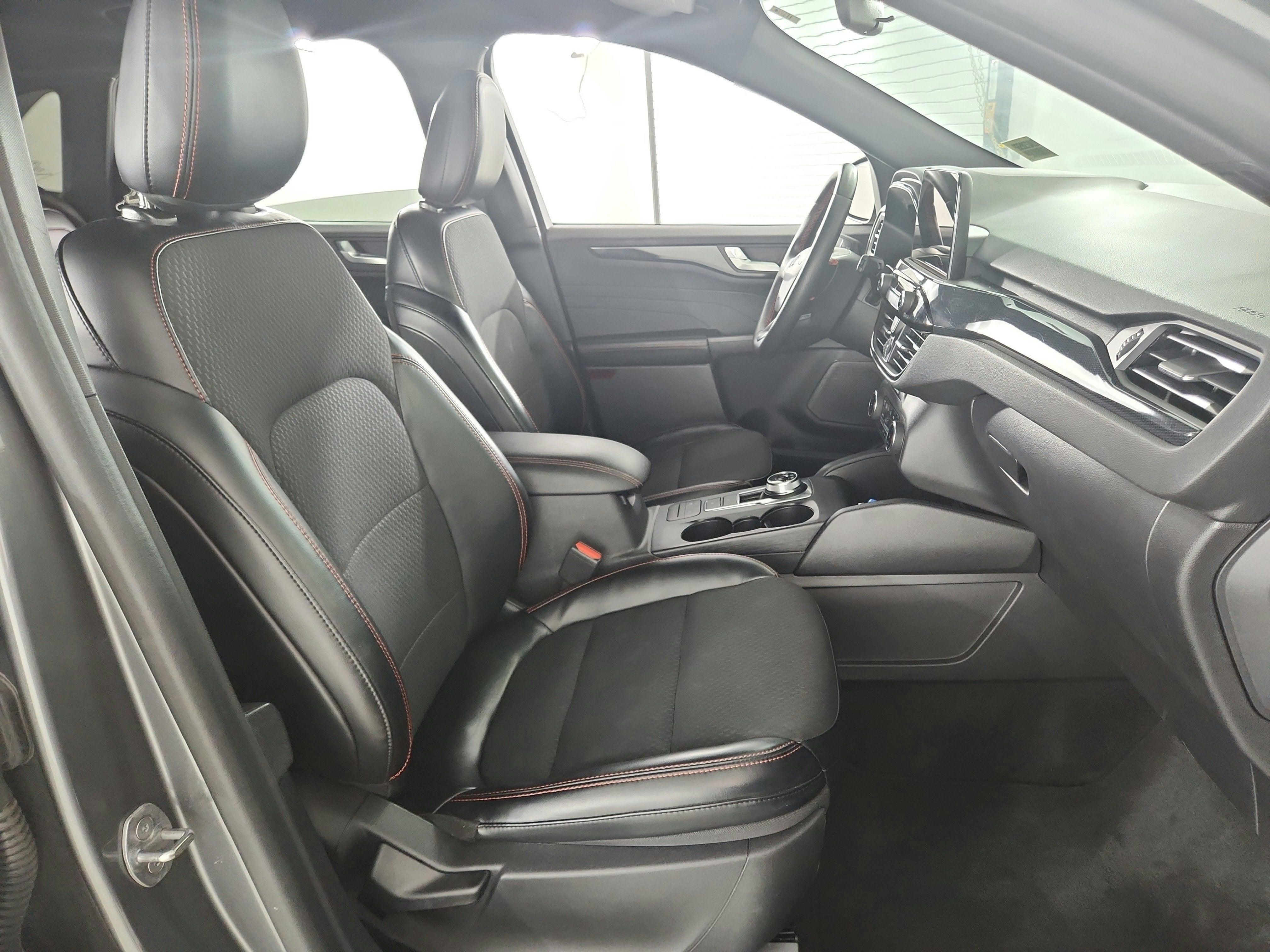 2024 Ford Escape ST-Line AWD