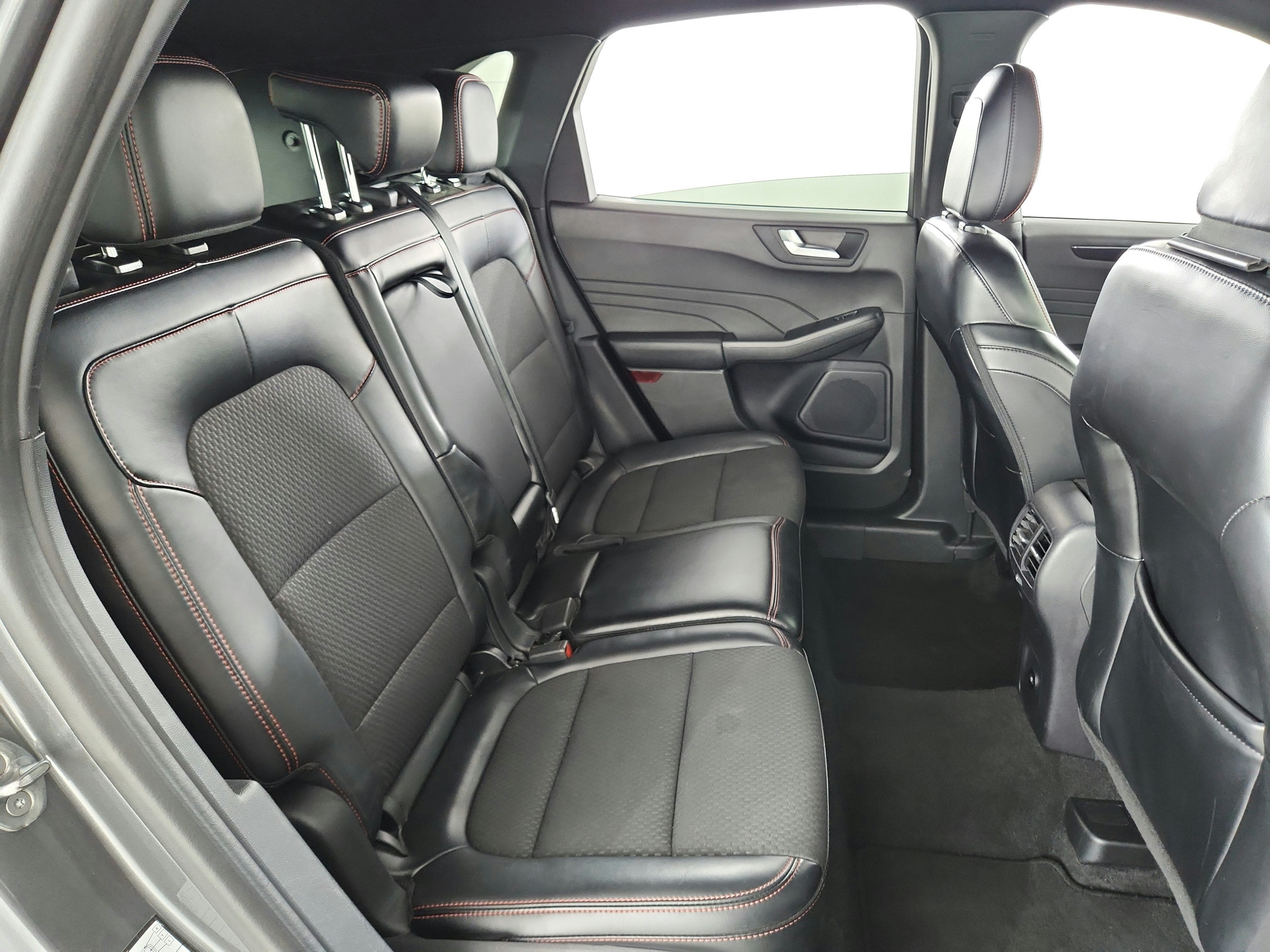 2024 Ford Escape ST-Line AWD