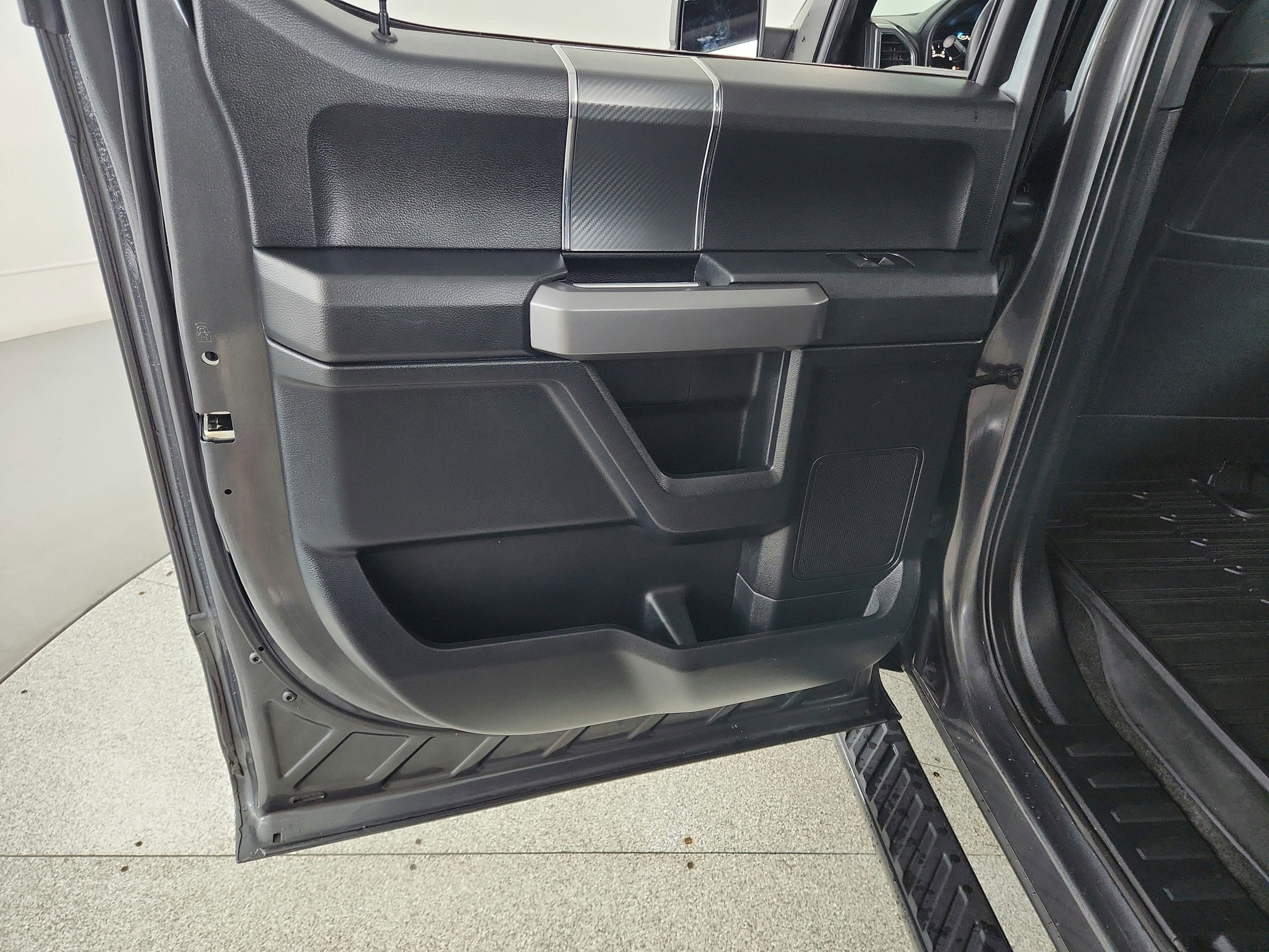2019 Ford F-150 Base