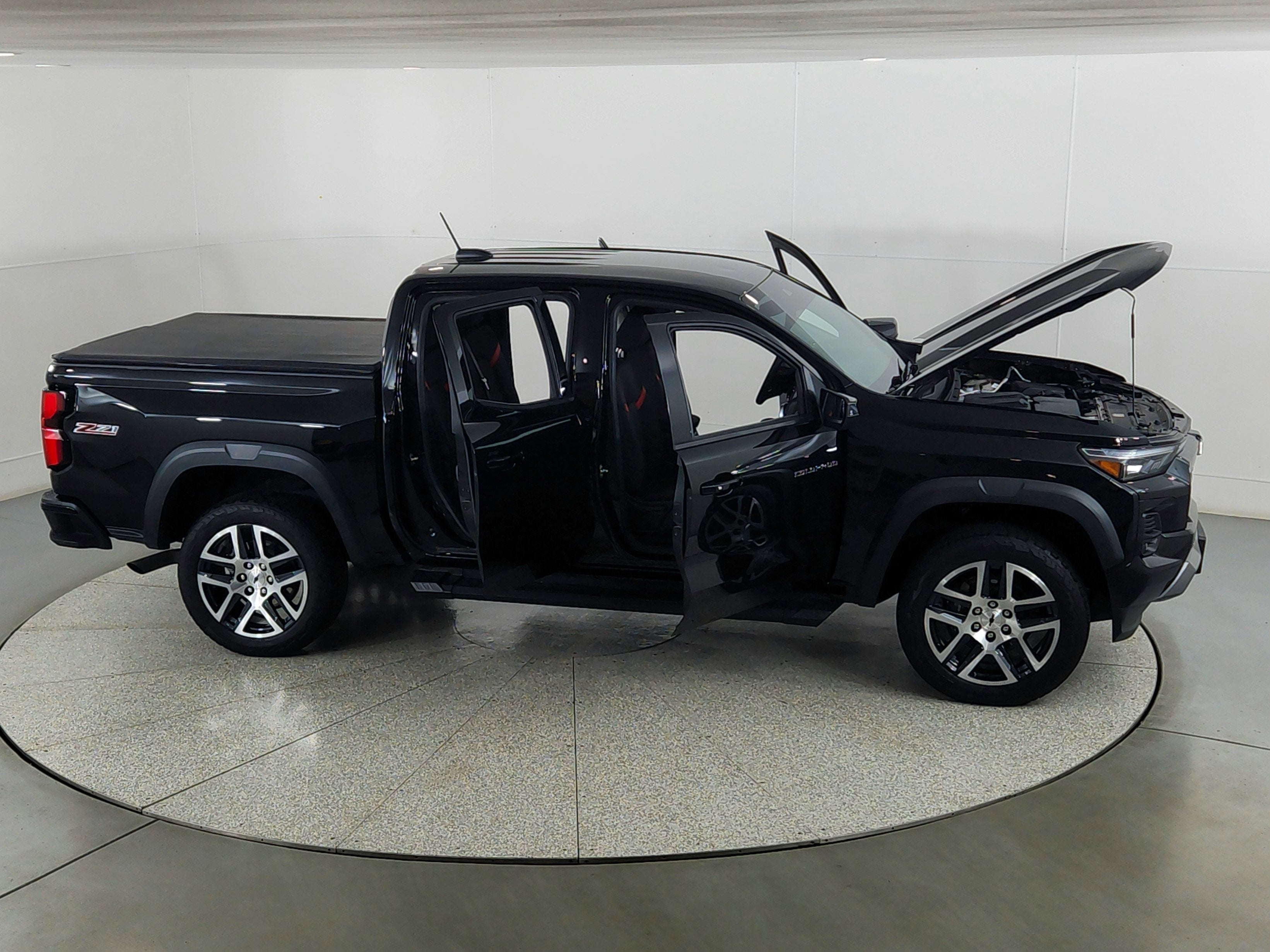 2023 Chevrolet Colorado 4WD Z71