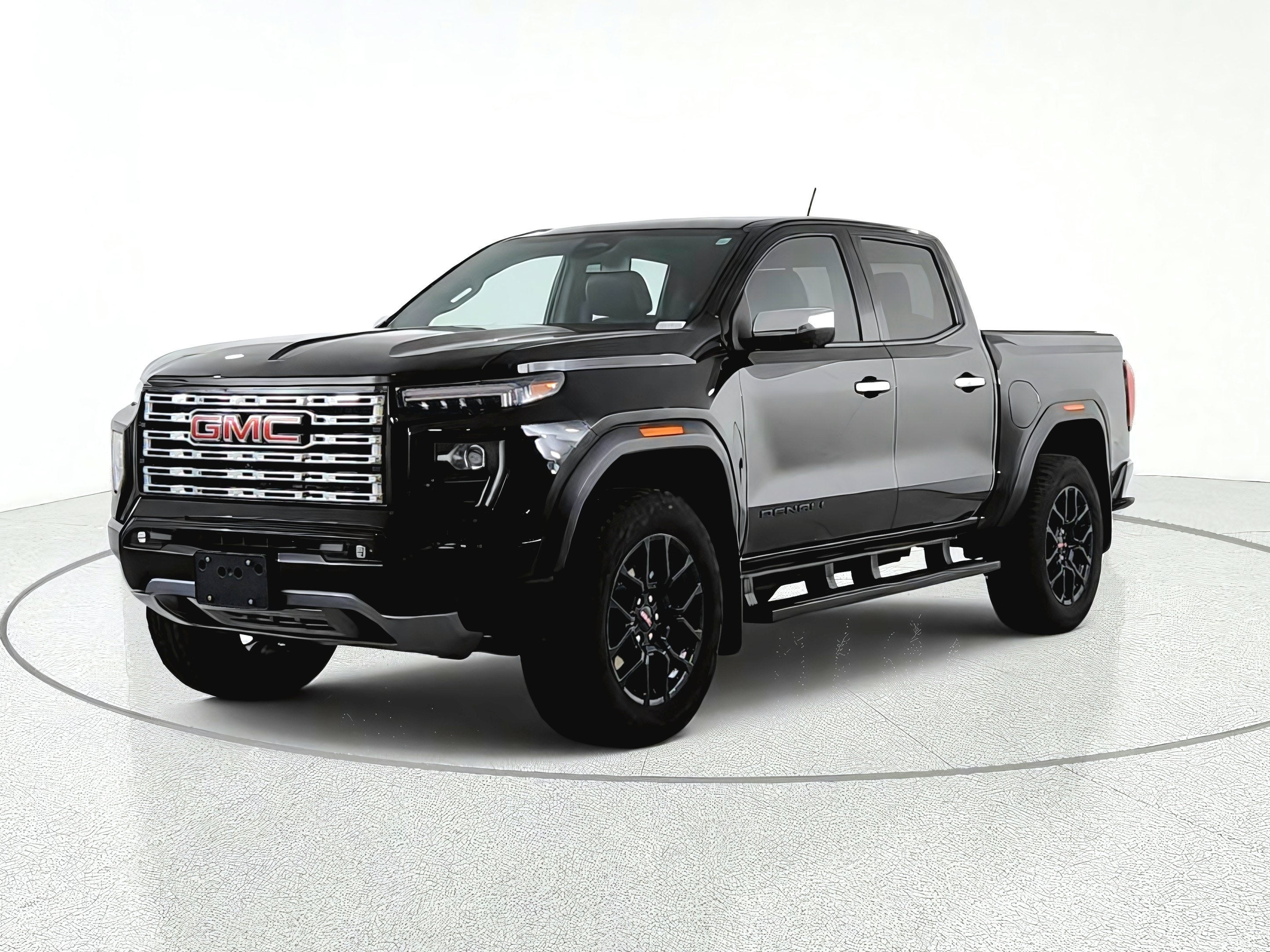 2024 GMC Canyon 4WD Crew Cab Denali