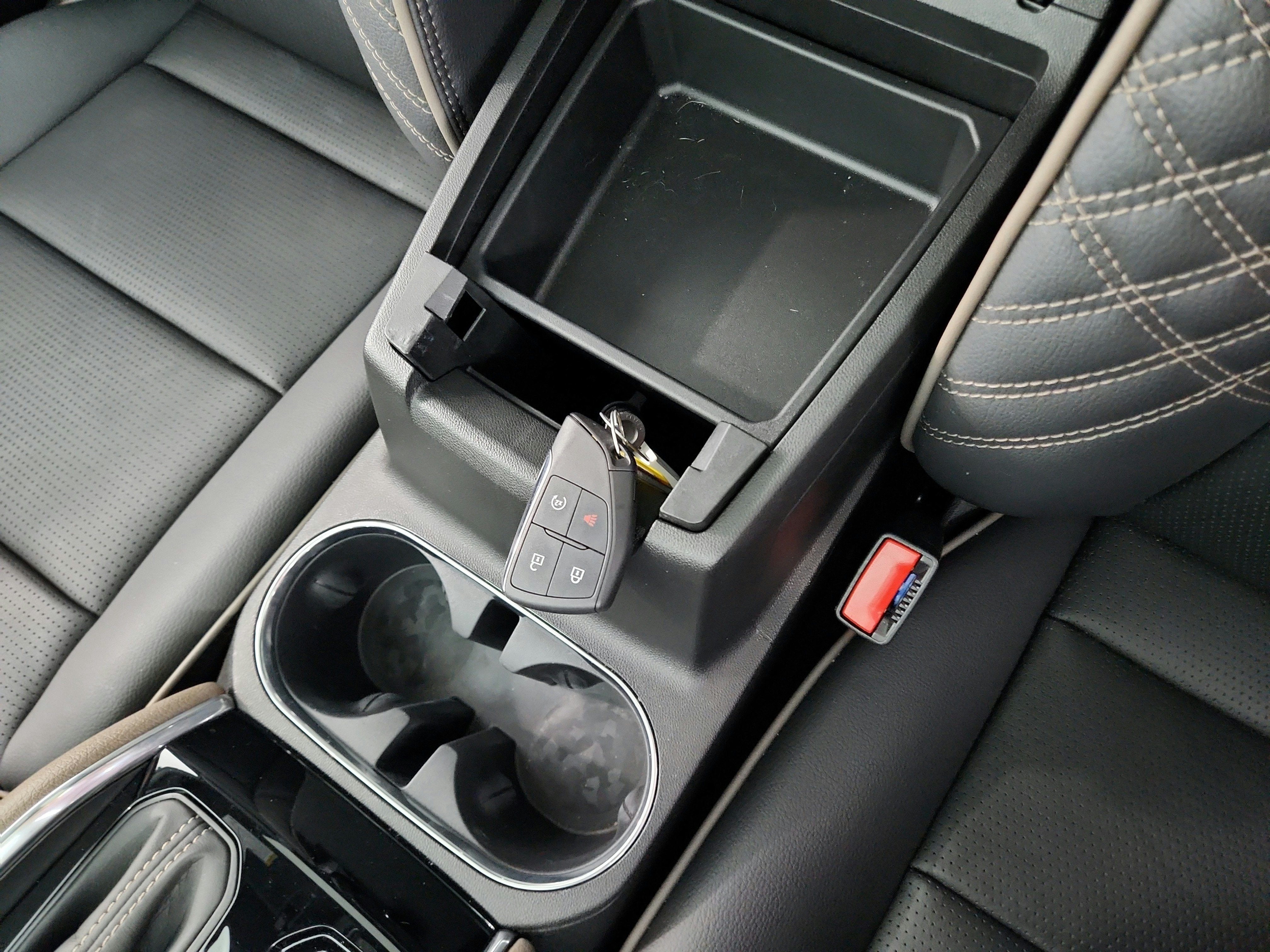 2024 GMC Canyon 4WD Crew Cab Denali