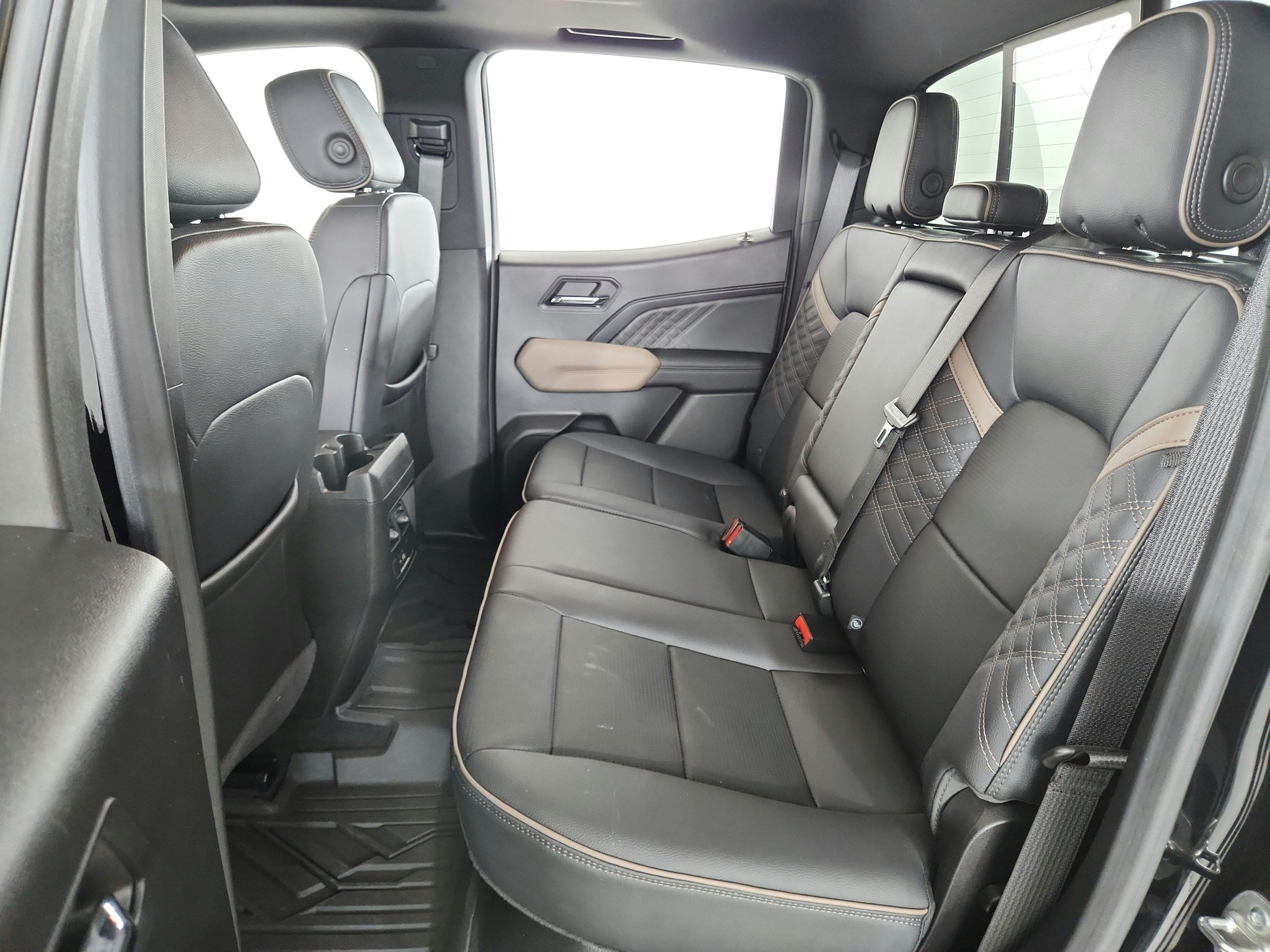 2024 GMC Canyon 4WD Crew Cab Denali