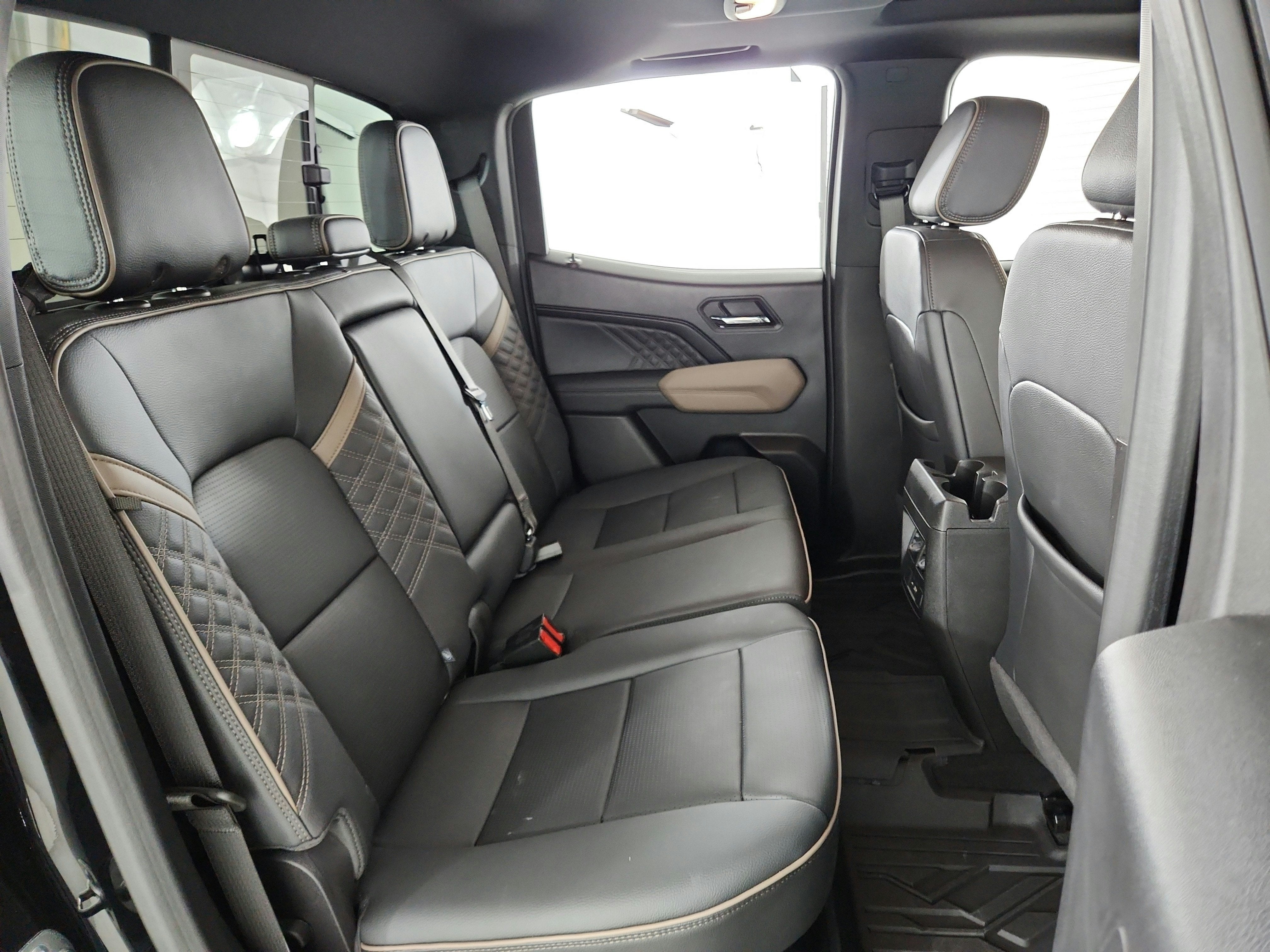 2024 GMC Canyon 4WD Crew Cab Denali