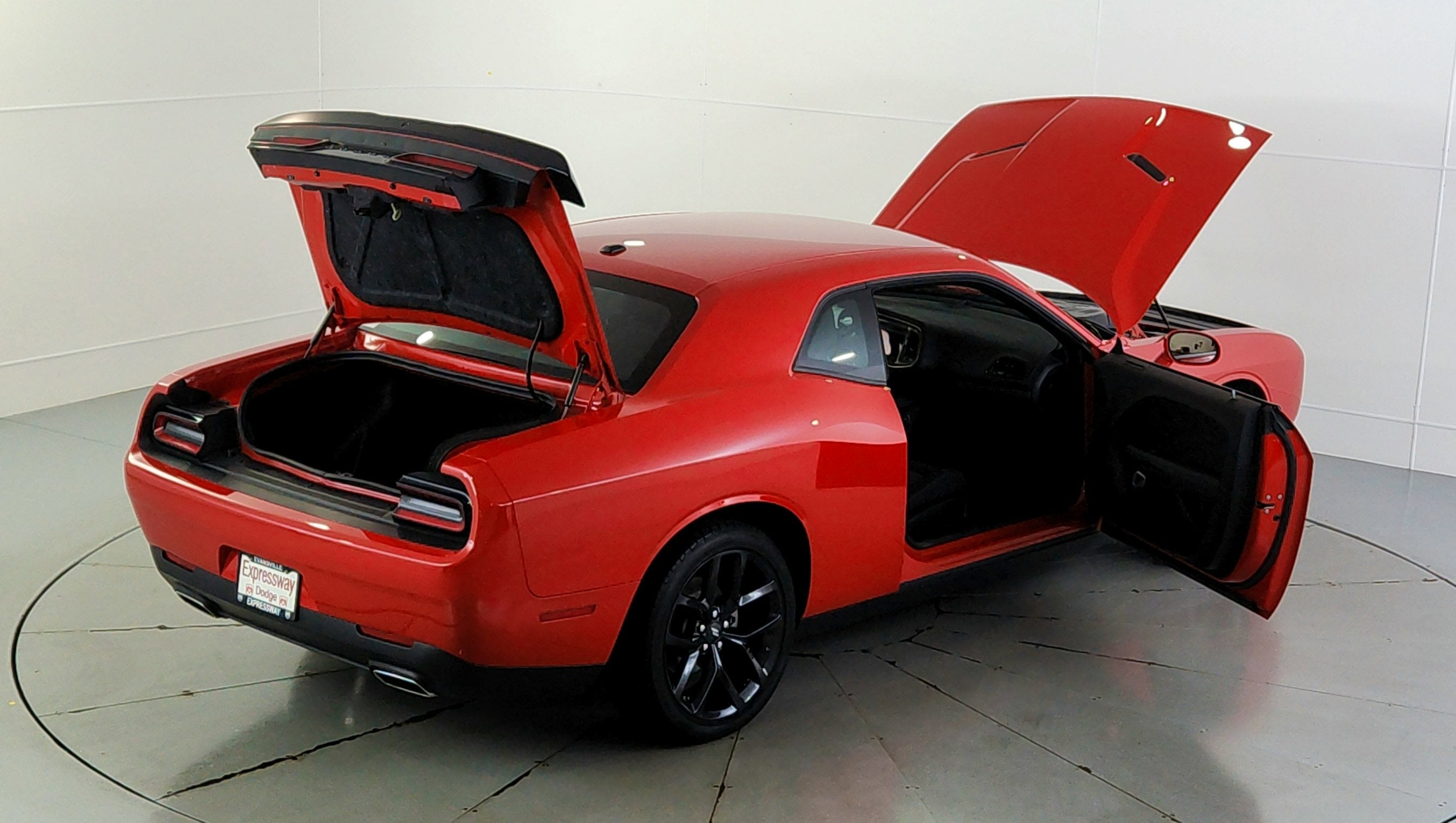 2022 Dodge Challenger SXT