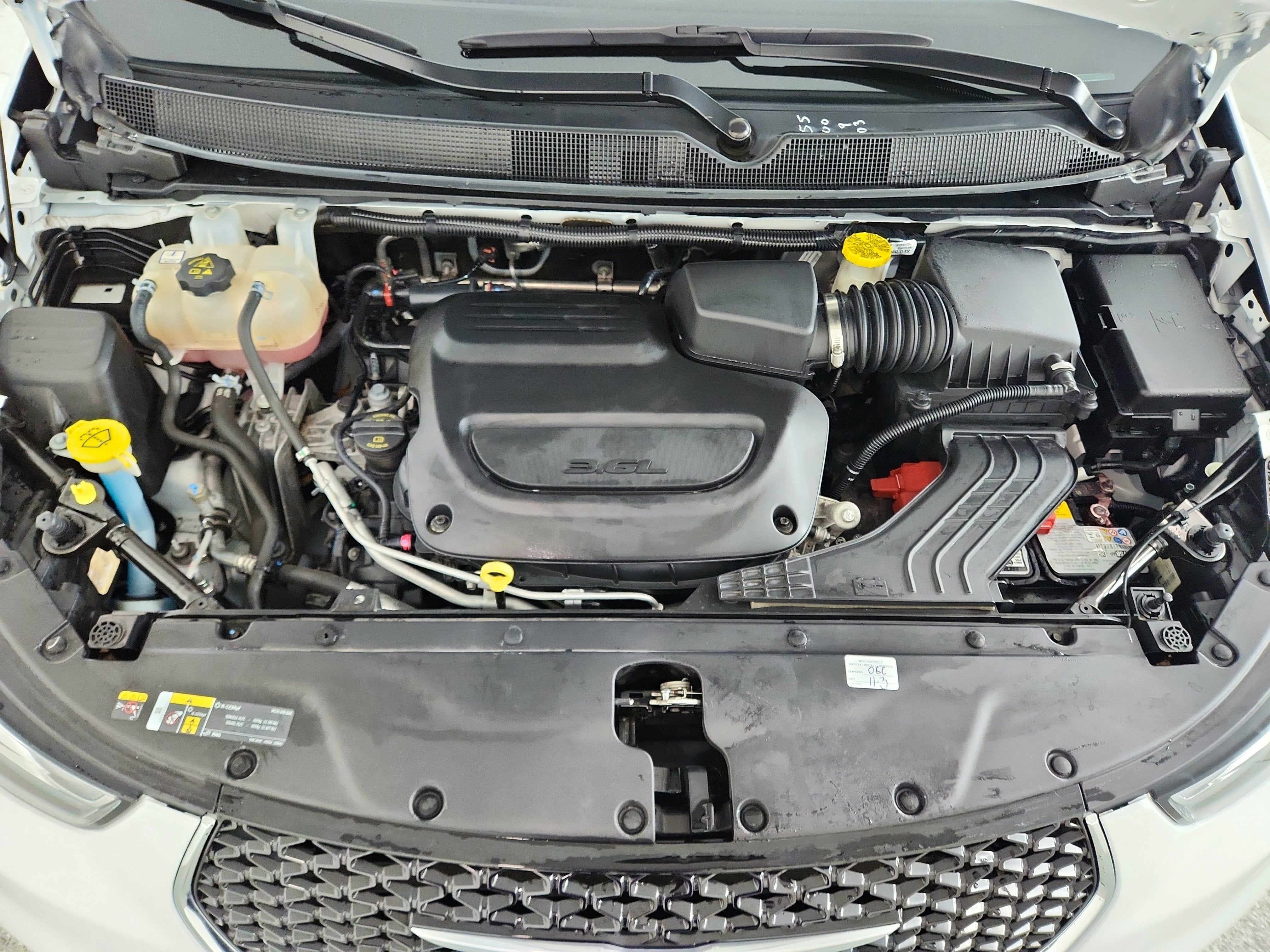 2024 Chrysler Pacifica Touring L