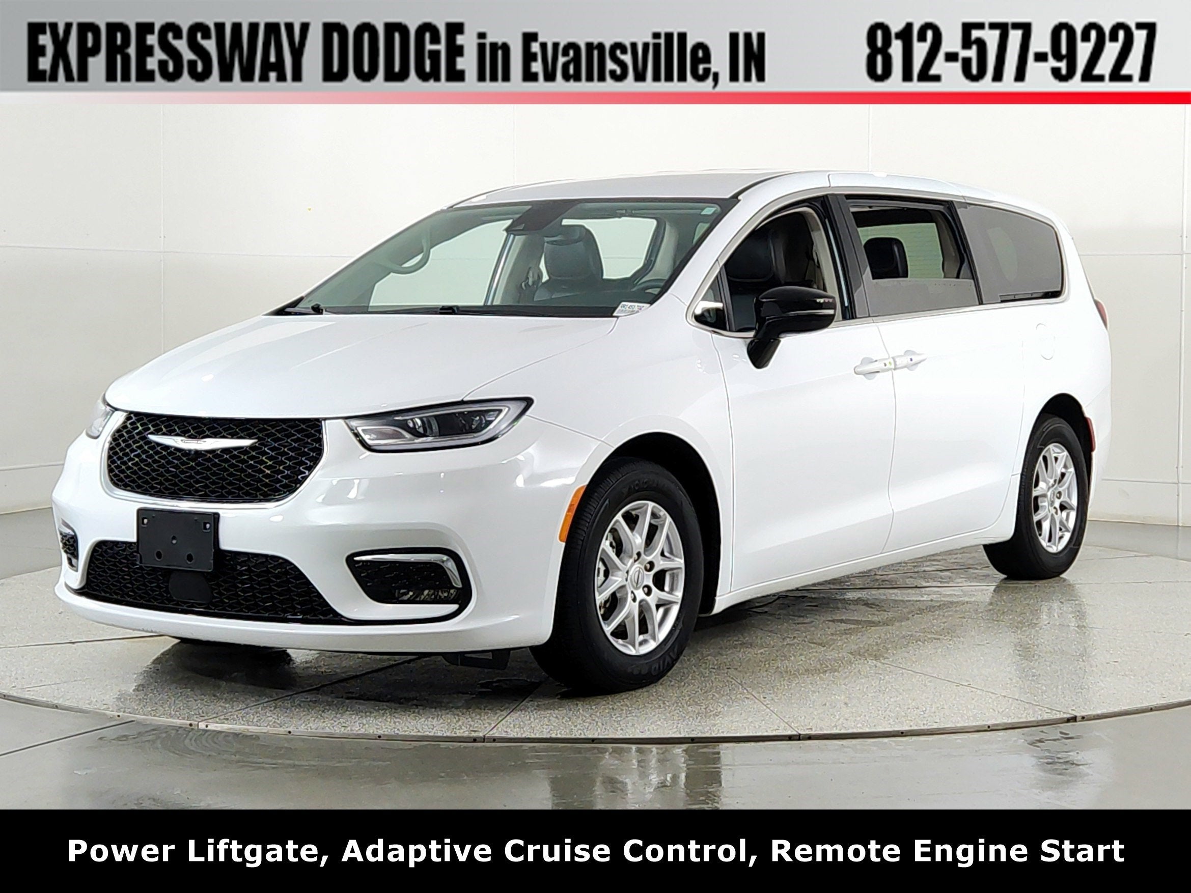 2024 Chrysler Pacifica Touring L