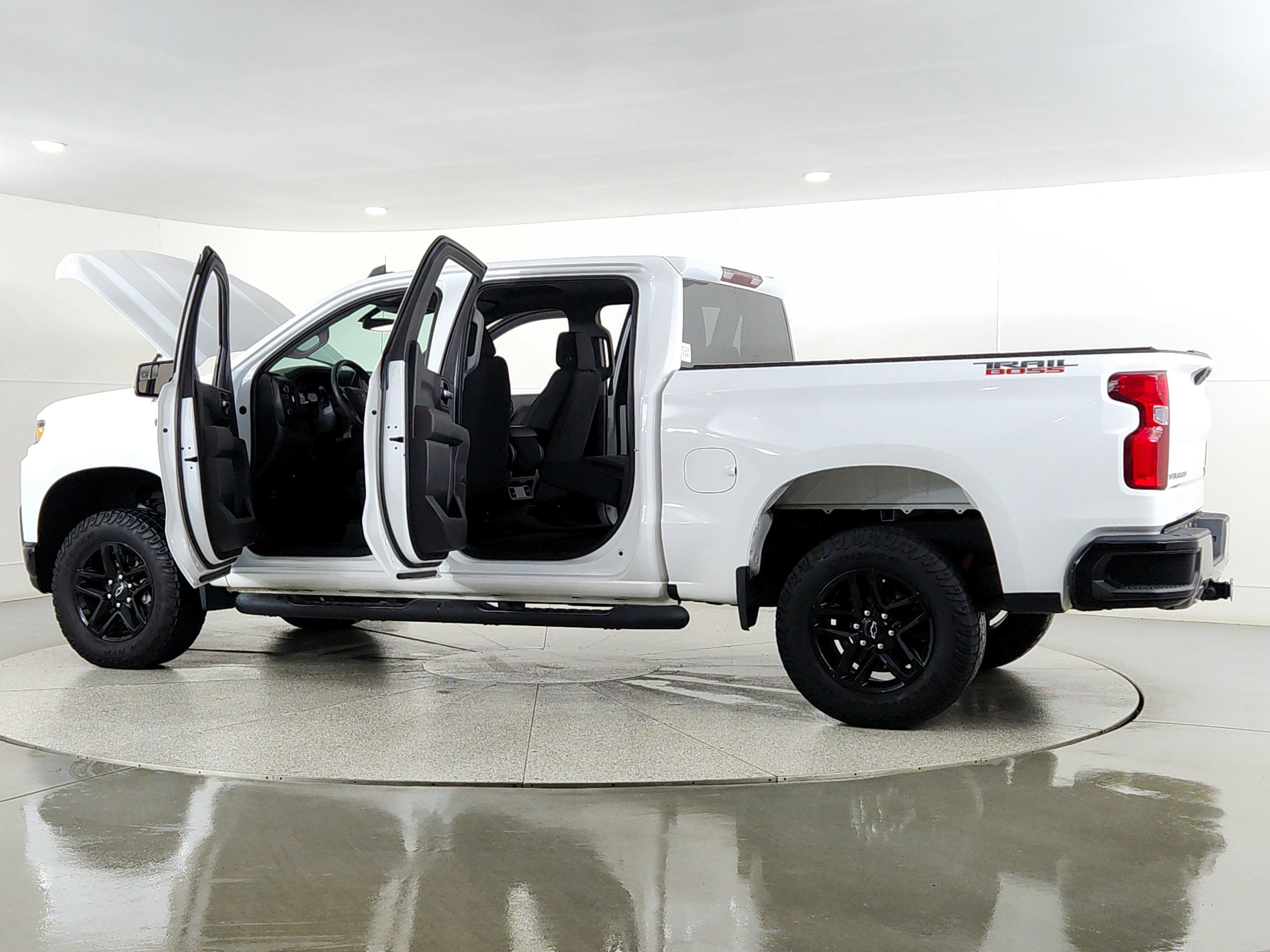 2021 Chevrolet Silverado 1500 Custom Trail Boss