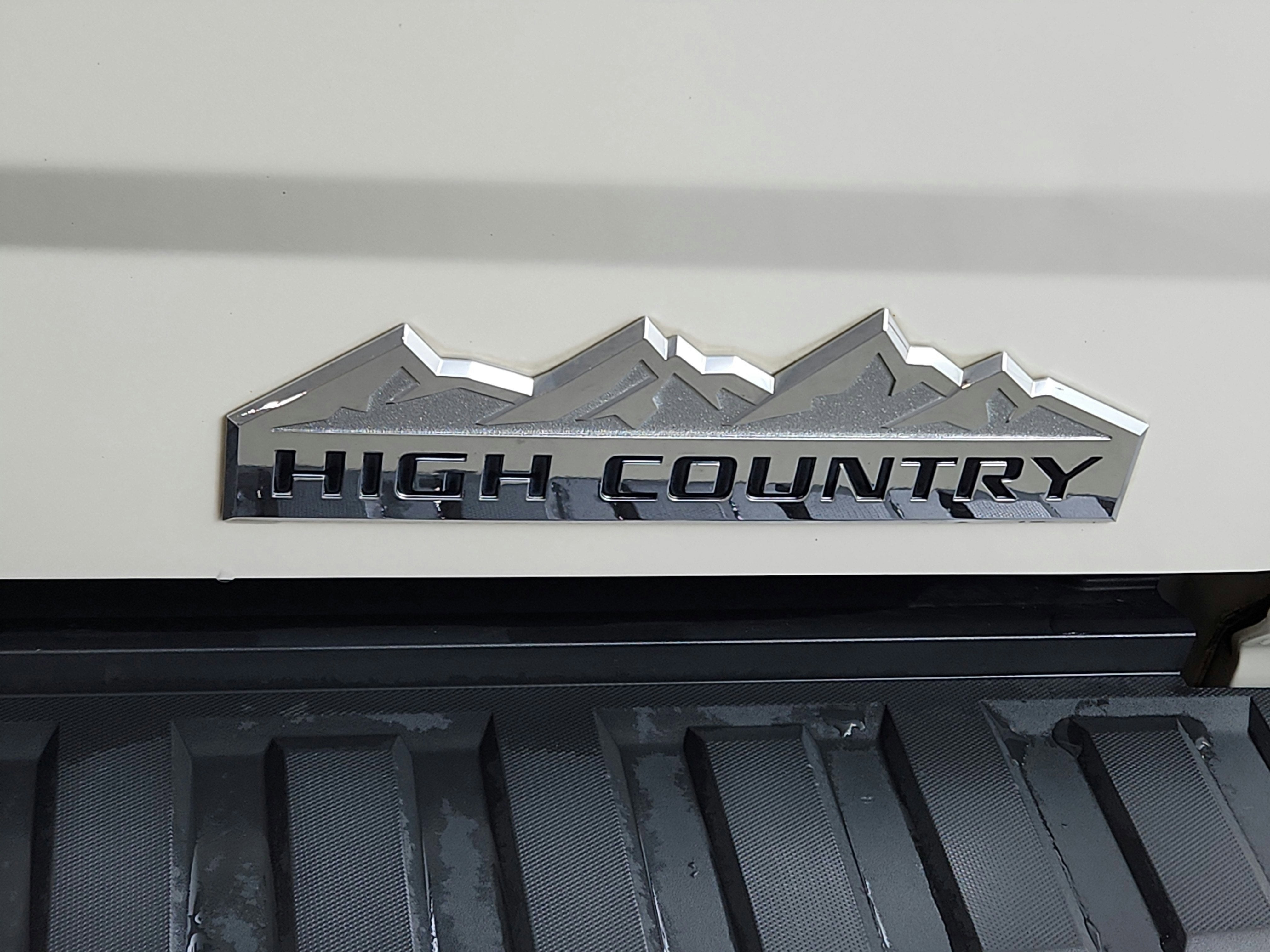 2014 Chevrolet Silverado 1500 High Country