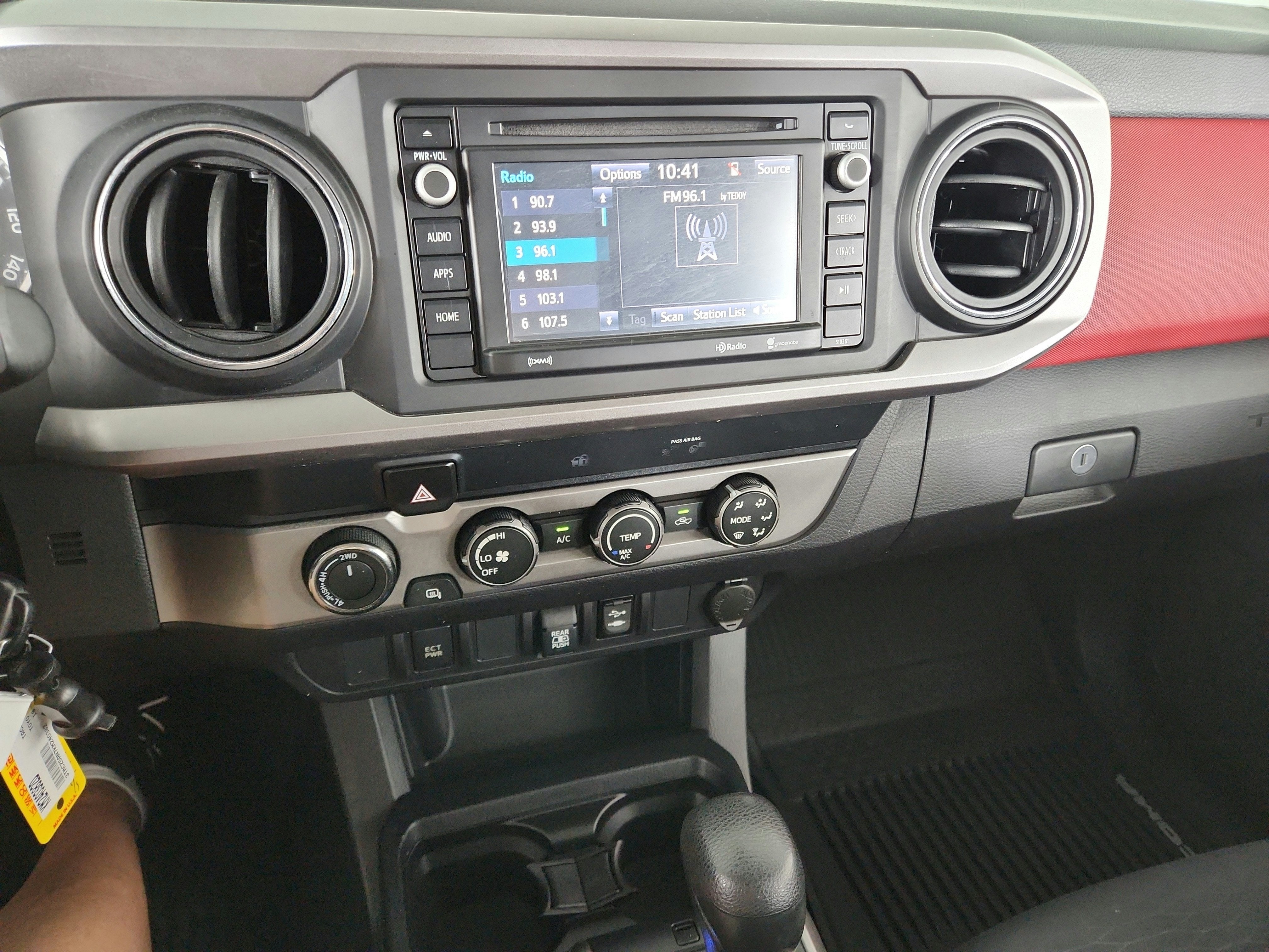 2019 Toyota Tacoma SR5