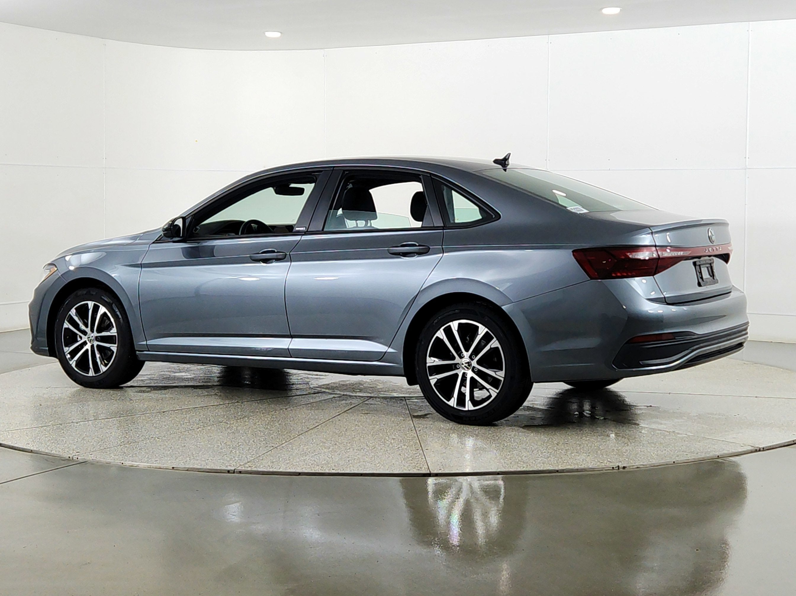 2025 Volkswagen Jetta Sport