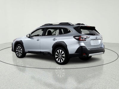 2025 Subaru Outback Touring