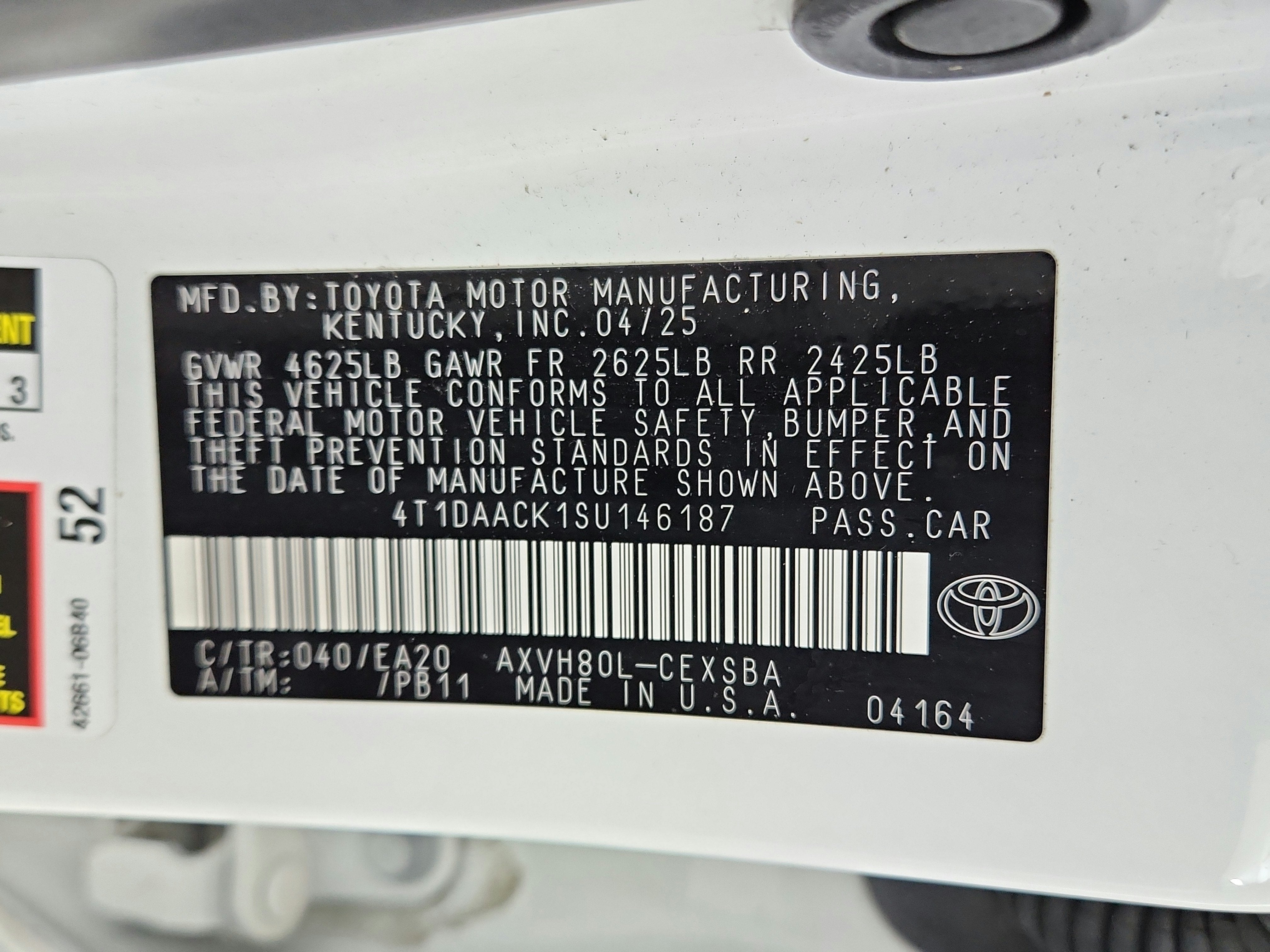 2025 Toyota Camry SE