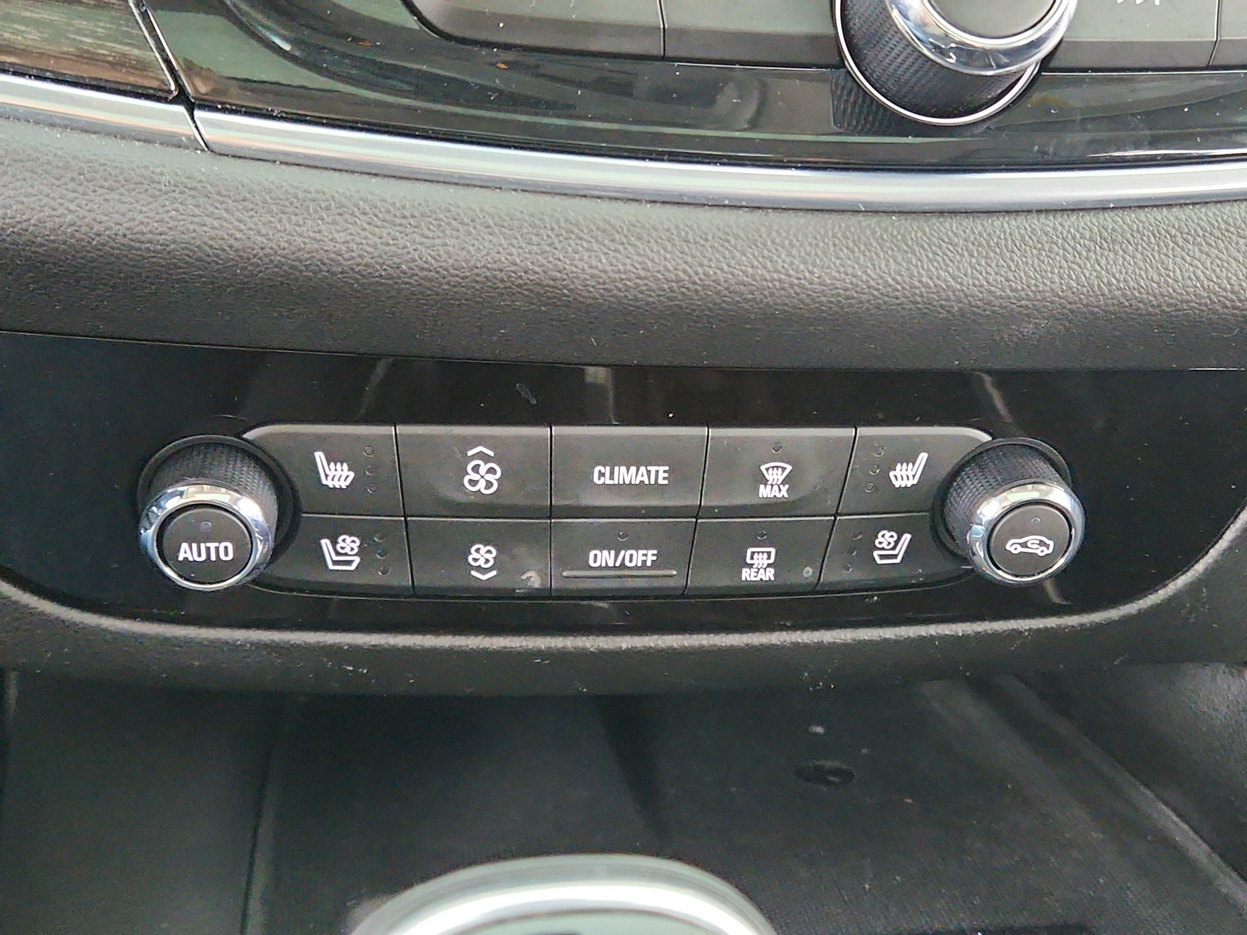 2021 Buick Enclave Avenir