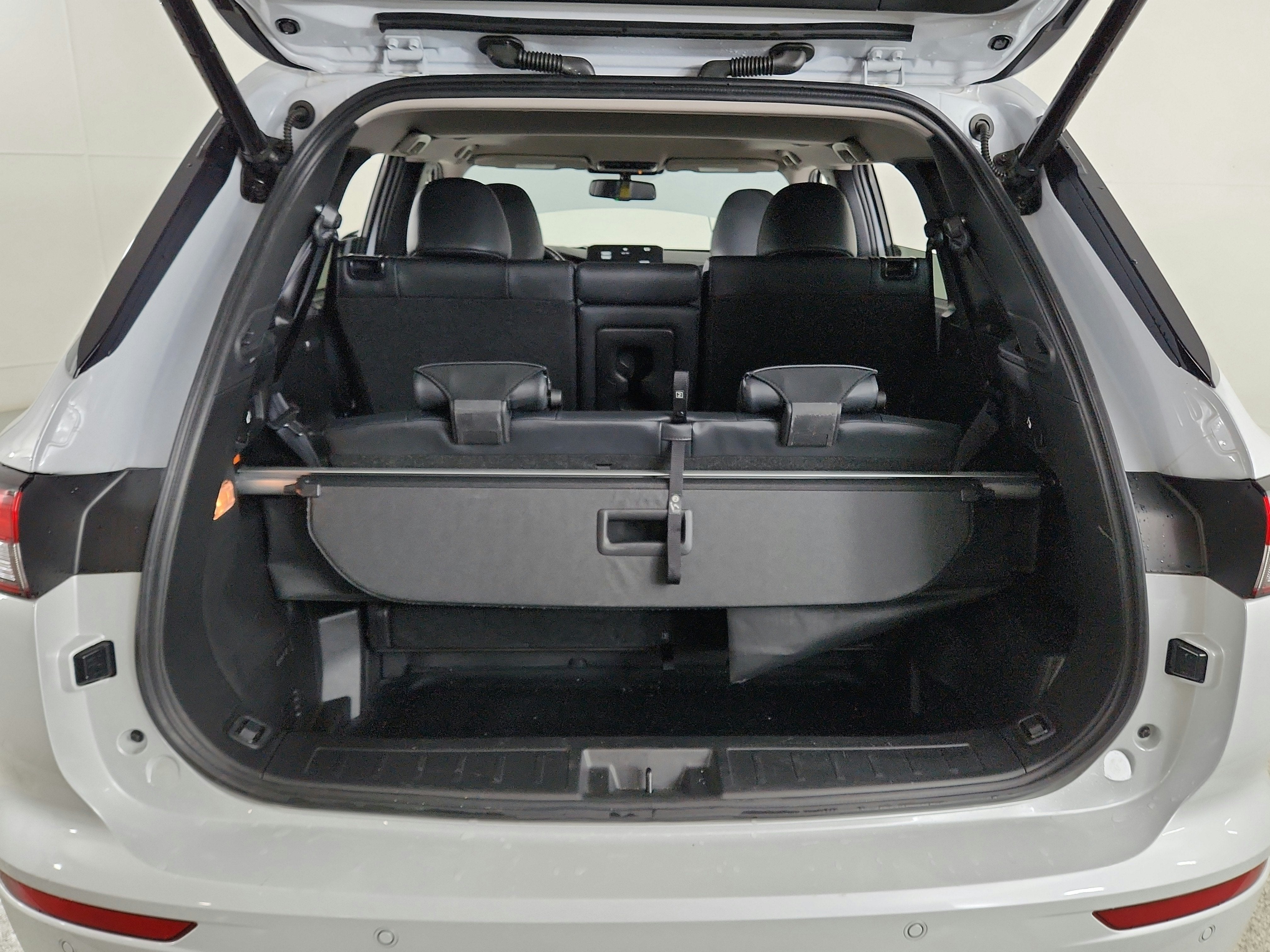 2024 Mitsubishi Outlander PHEV SE S-AWC