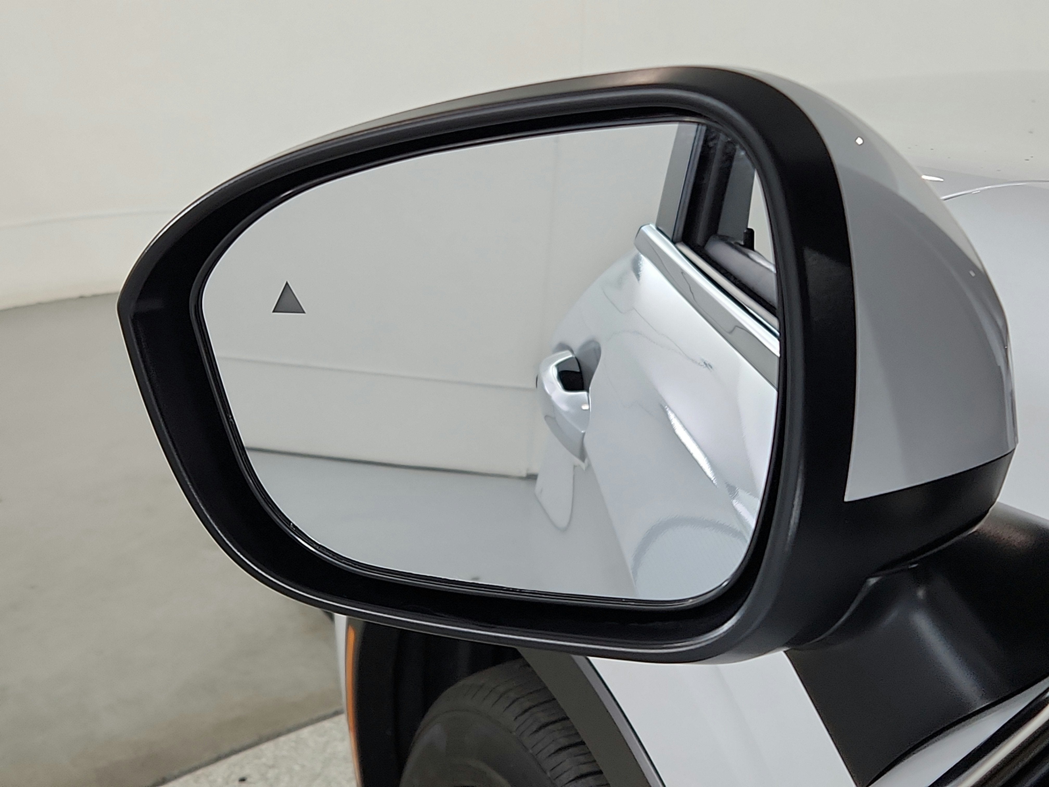 2024 Mitsubishi Outlander PHEV SE S-AWC
