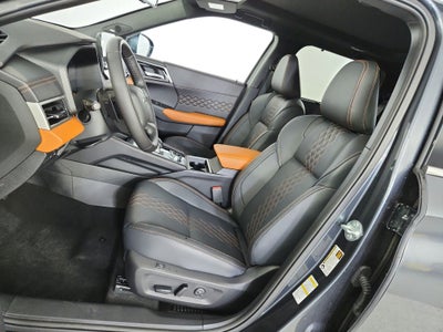 2025 Mitsubishi Outlander PHEV Base