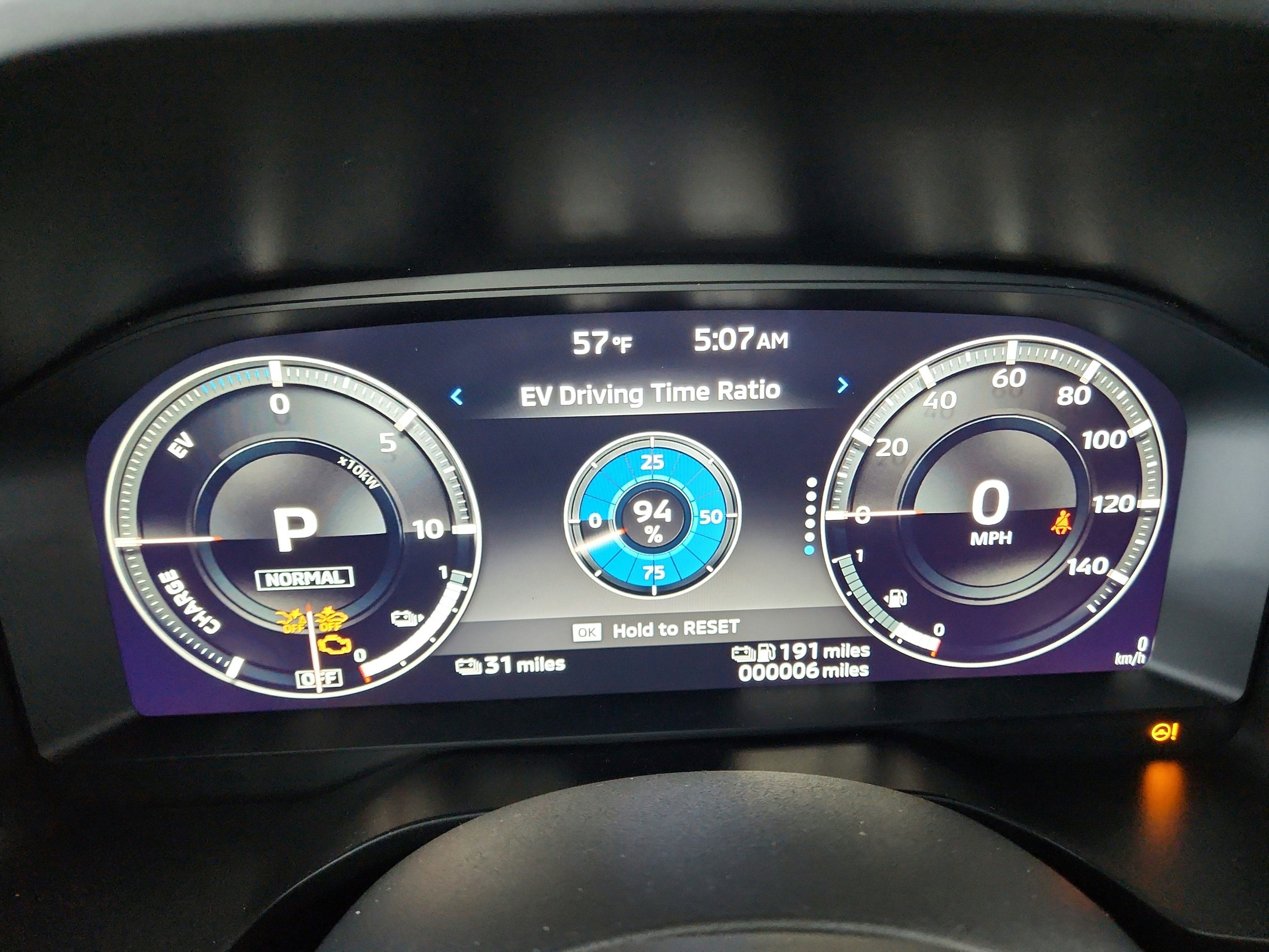 2025 Mitsubishi Outlander PHEV Base