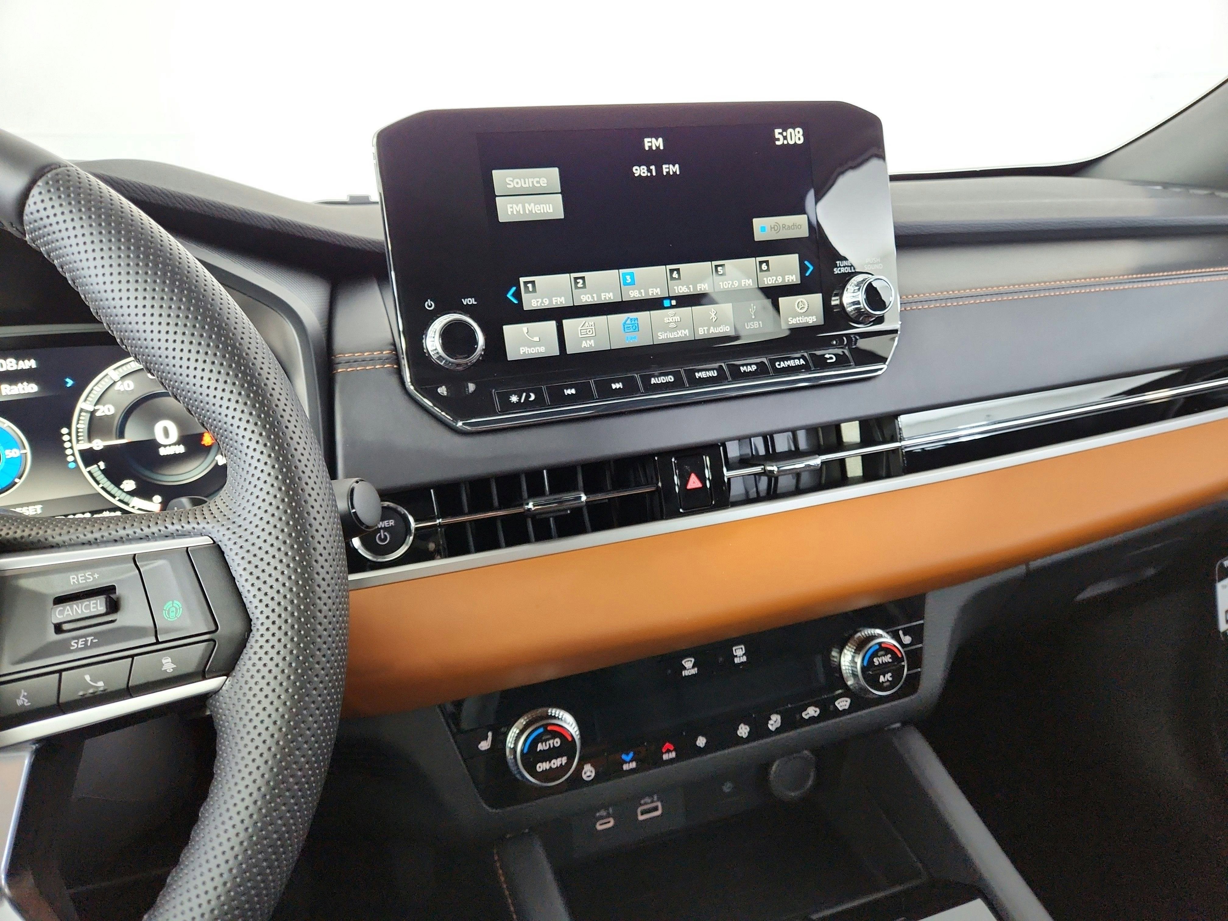 2025 Mitsubishi Outlander PHEV Base