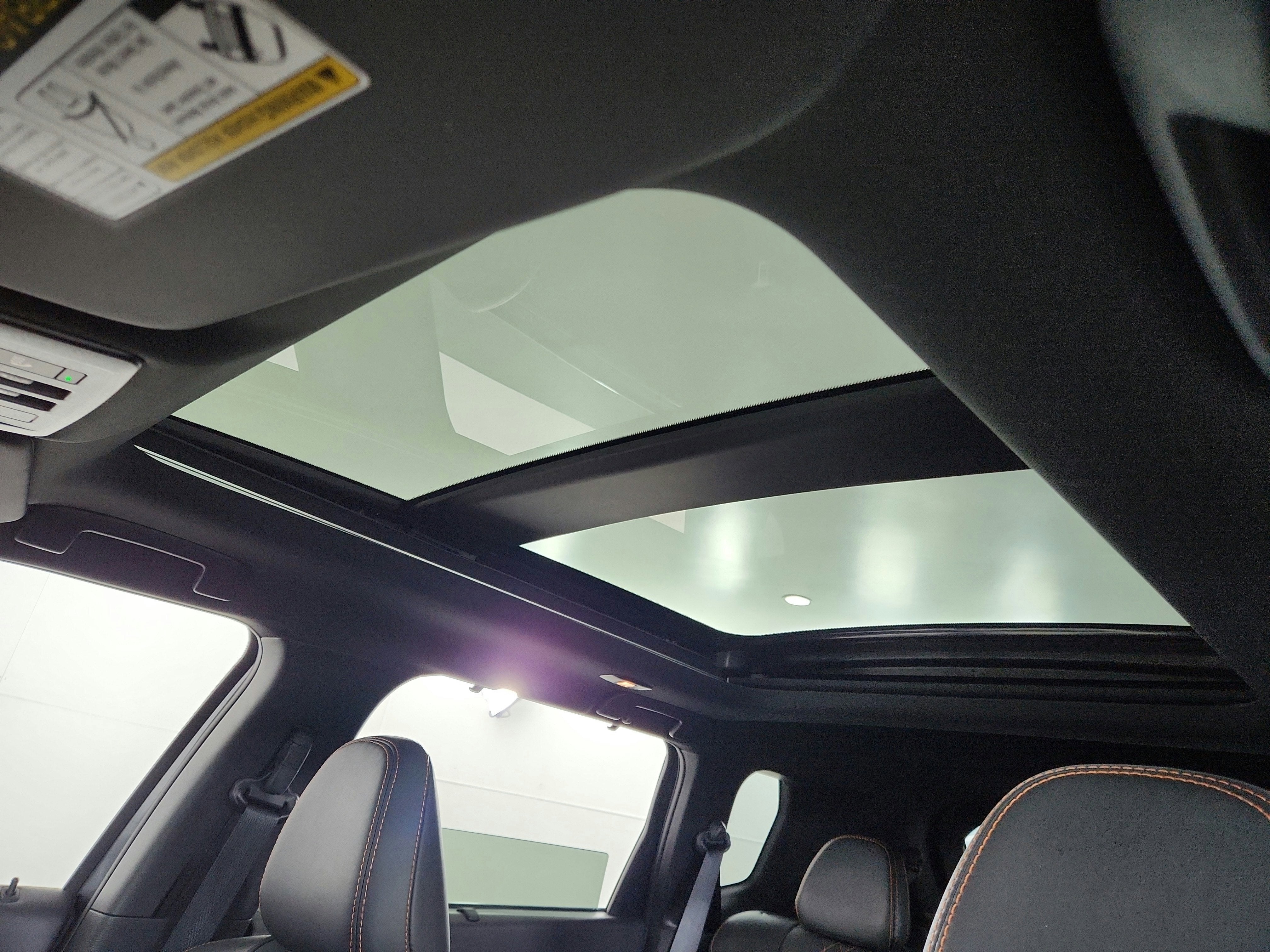 2025 Mitsubishi Outlander PHEV Base